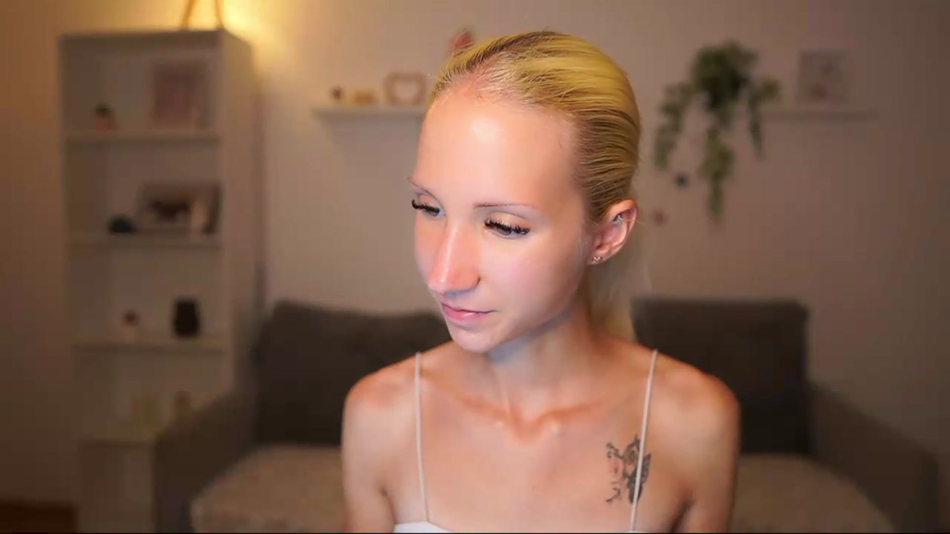 Gallery image thumbnail from PierrePerri's myfreecams stream on, 08/17/2026, 21:17 image 5 of 20