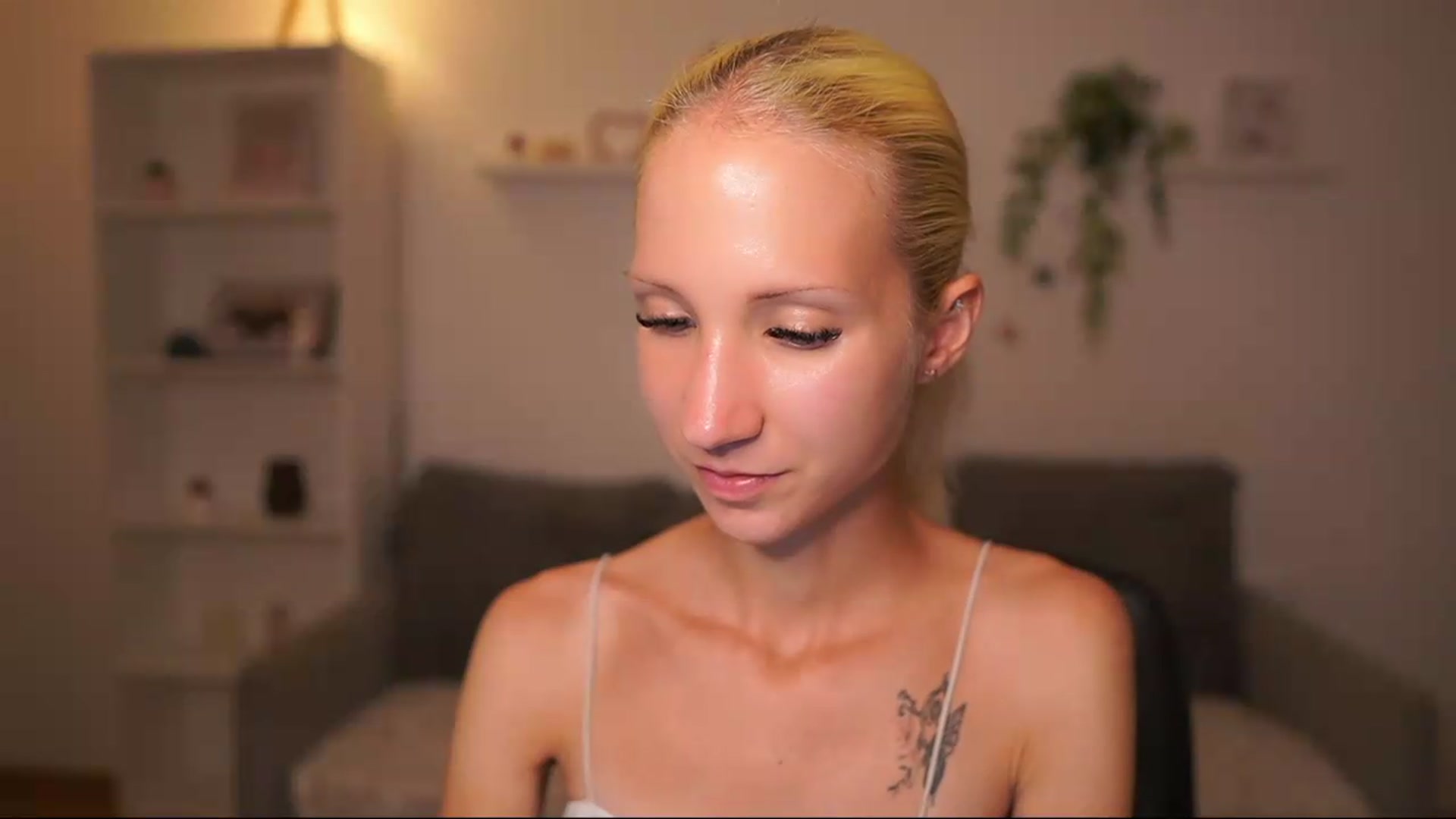 Gallery image thumbnail from PierrePerri's myfreecams stream on, 08/17/2026, 21:17 image 19 of 20