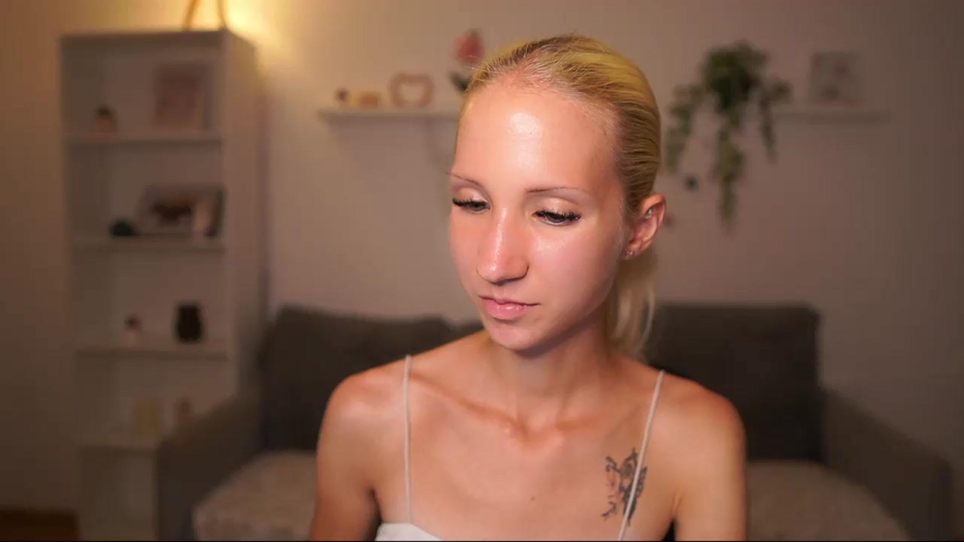 Gallery image thumbnail from PierrePerri's myfreecams stream on, 08/17/2026, 22:16 image 11 of 20