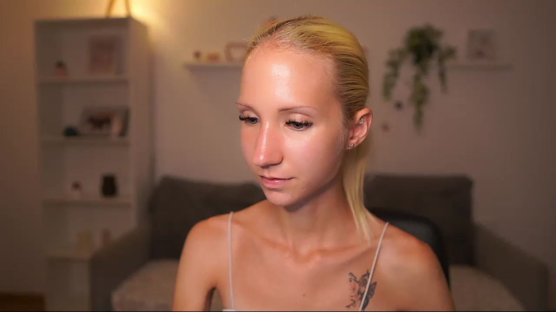 Gallery image thumbnail from PierrePerri's myfreecams stream on, 08/17/2026, 22:16 image 13 of 20