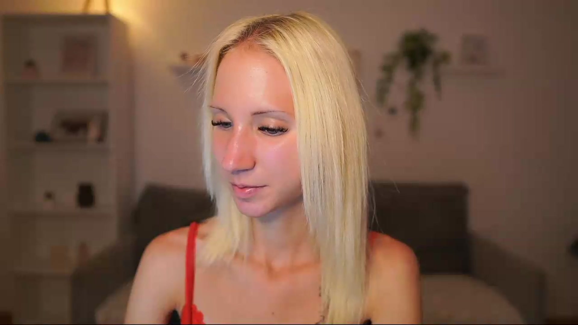 Gallery image thumbnail from PierrePerri's myfreecams stream on, 08/19/2026, 18:33 image 7 of 20