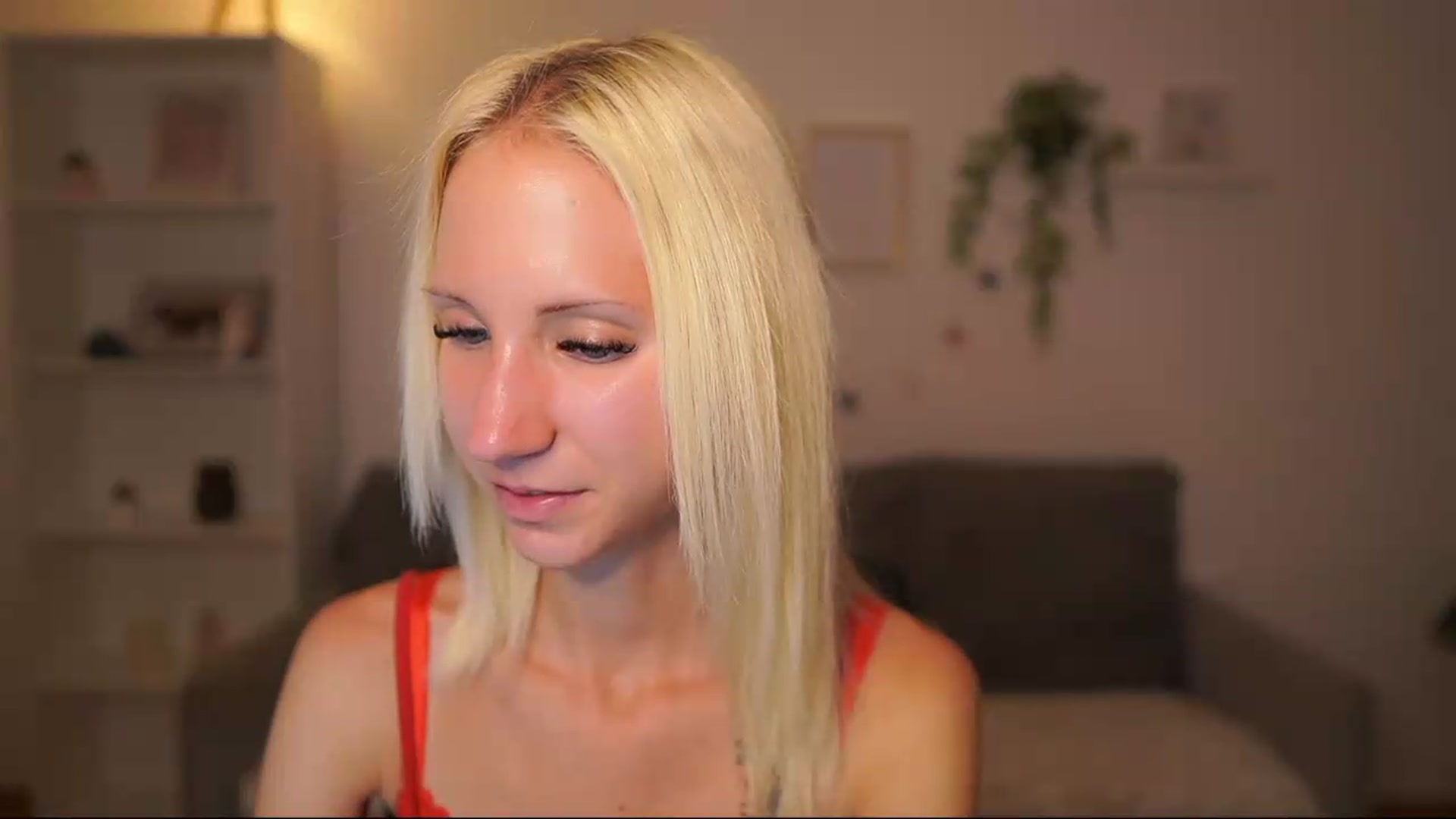 Gallery image thumbnail from PierrePerri's myfreecams stream on, 08/19/2026, 18:33 image 15 of 20