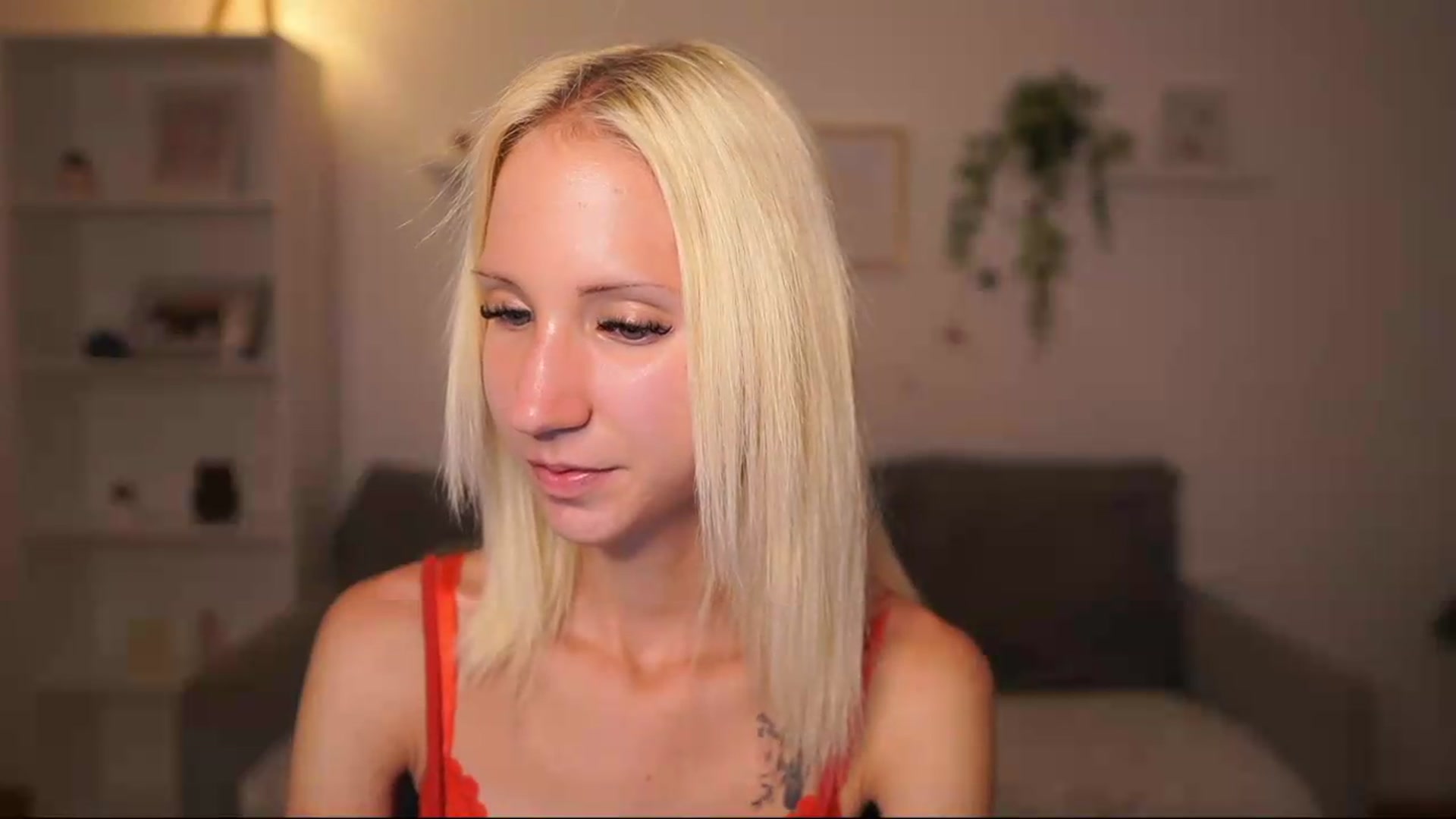 Gallery image thumbnail from PierrePerri's myfreecams stream on, 08/19/2026, 20:01 image 16 of 20