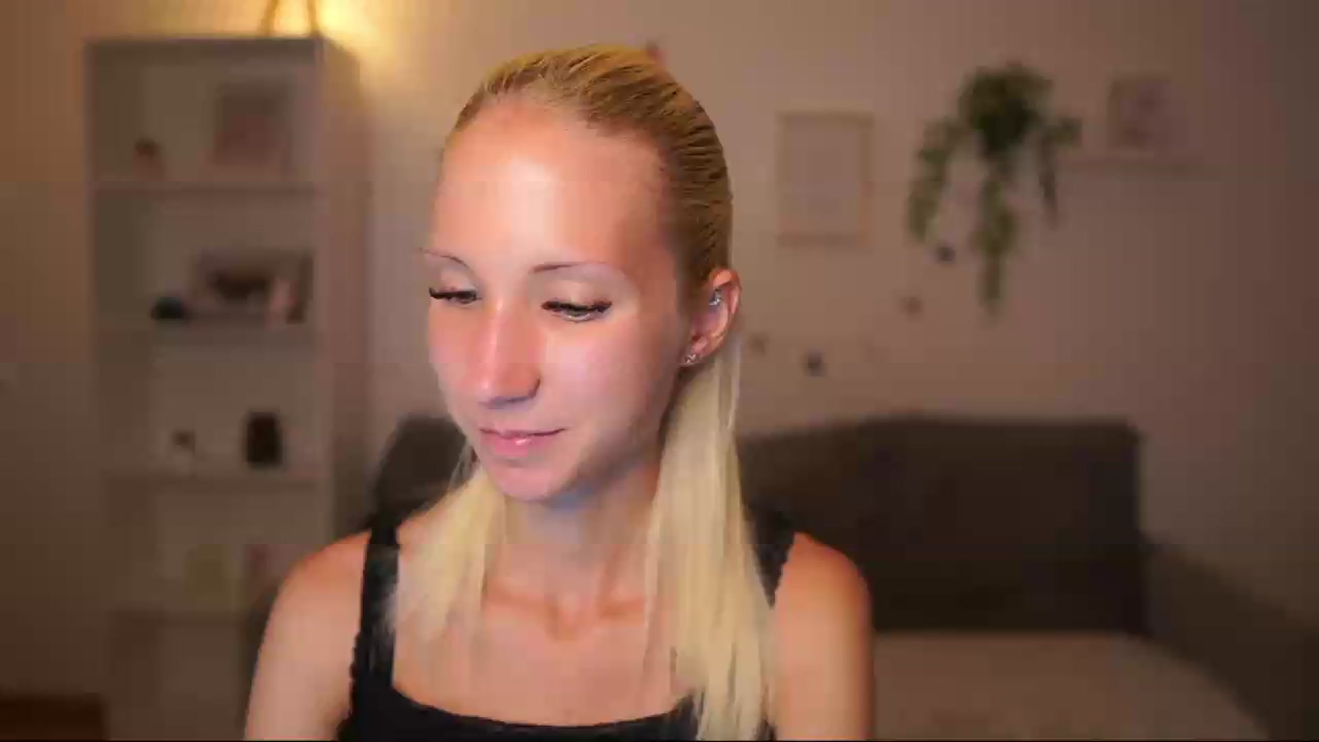 Gallery image thumbnail from PierrePerri's myfreecams stream on, 08/20/2026, 20:38 image 3 of 20