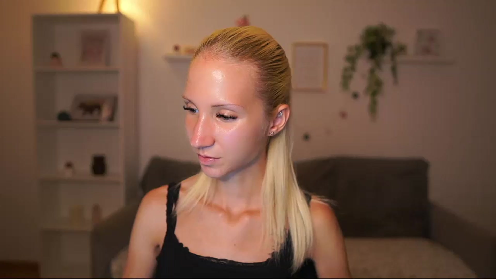Gallery image thumbnail from PierrePerri's myfreecams stream on, 08/20/2026, 20:38 image 15 of 20