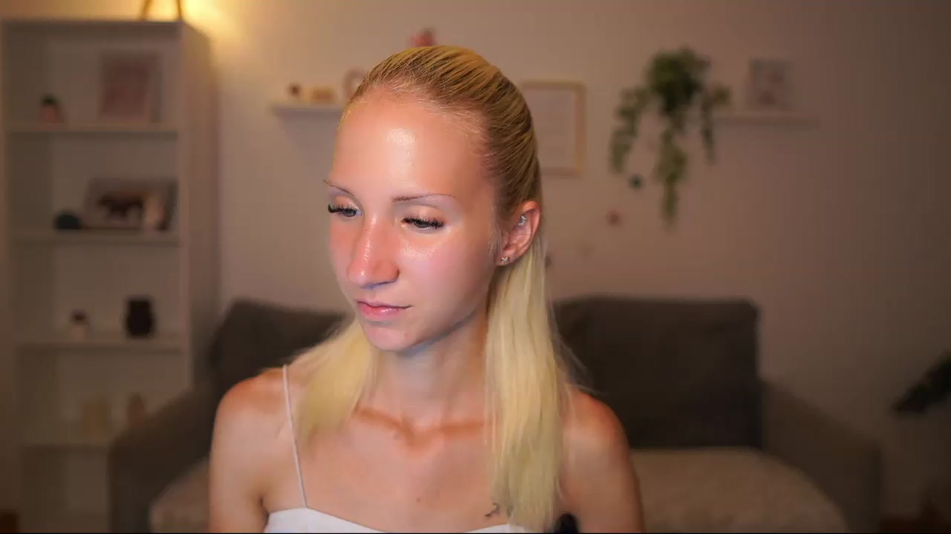Gallery image thumbnail from PierrePerri's myfreecams stream on, 08/21/2026, 18:42 image 19 of 20