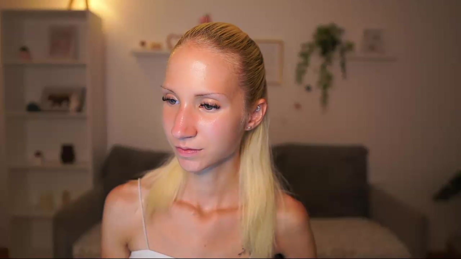 Gallery image thumbnail from PierrePerri's myfreecams stream on, 08/21/2026, 18:42 image 20 of 20