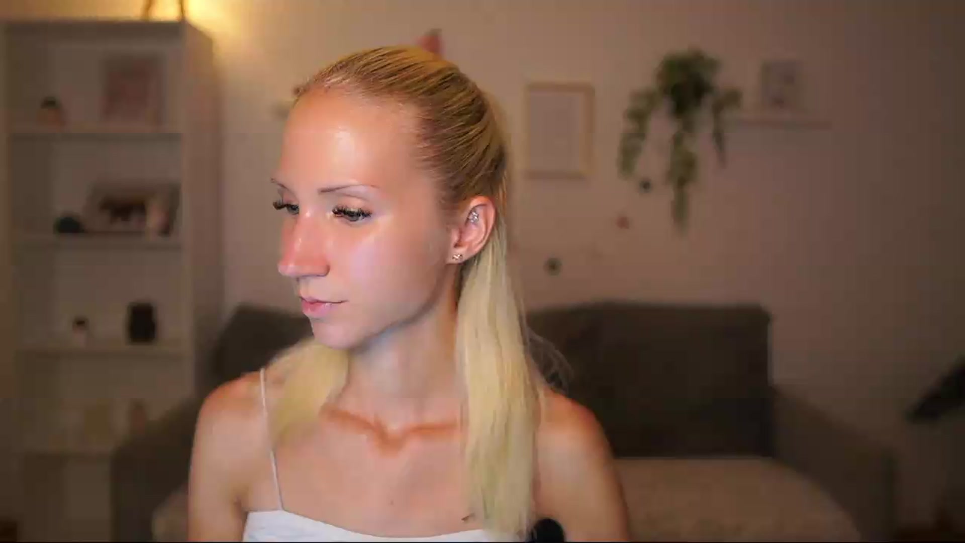 Gallery image thumbnail from PierrePerri's myfreecams stream on, 08/21/2026, 19:54 image 3 of 20