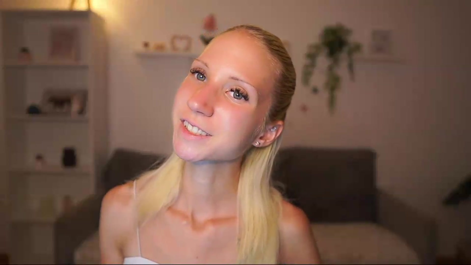 Gallery image thumbnail from PierrePerri's myfreecams stream on, 08/21/2026, 19:54 image 5 of 20