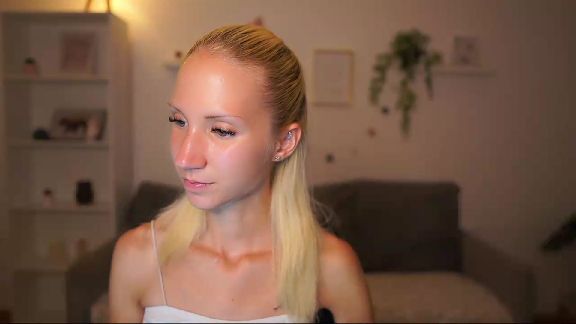 Gallery image thumbnail from PierrePerri's myfreecams stream on, 08/21/2026, 19:54 image 2 of 20