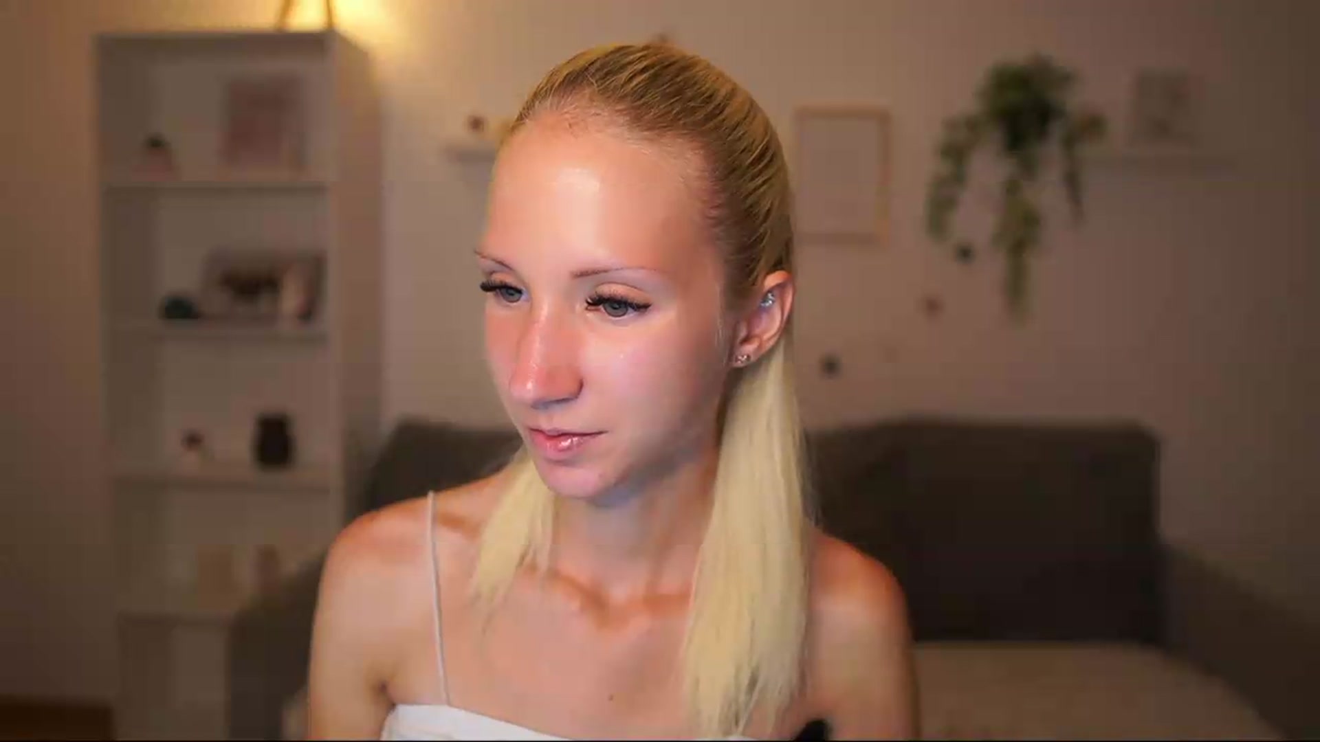 Gallery image thumbnail from PierrePerri's myfreecams stream on, 08/24/2026, 18:46 image 17 of 20