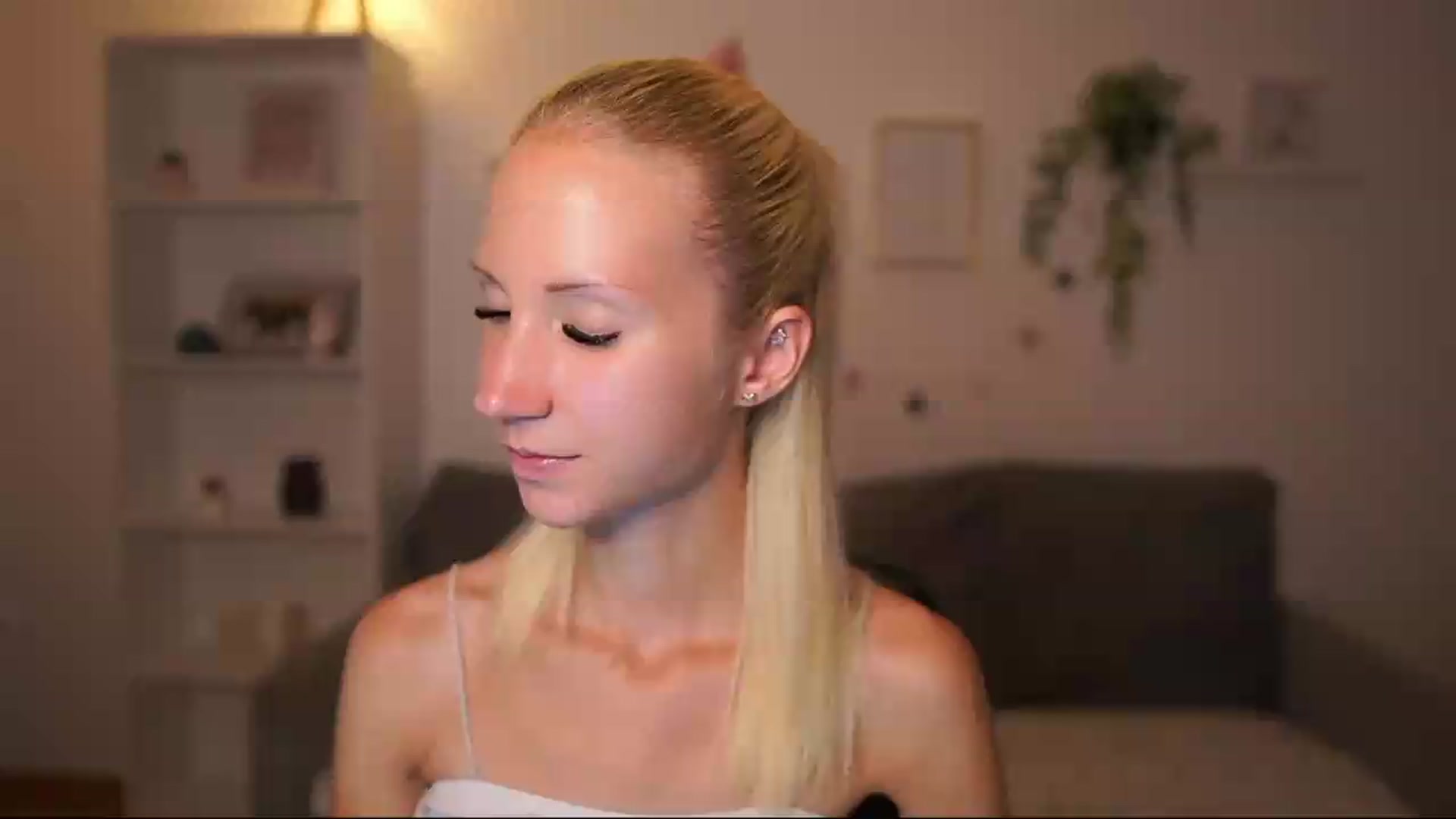 Gallery image thumbnail from PierrePerri's myfreecams stream on, 08/24/2026, 18:46 image 20 of 20