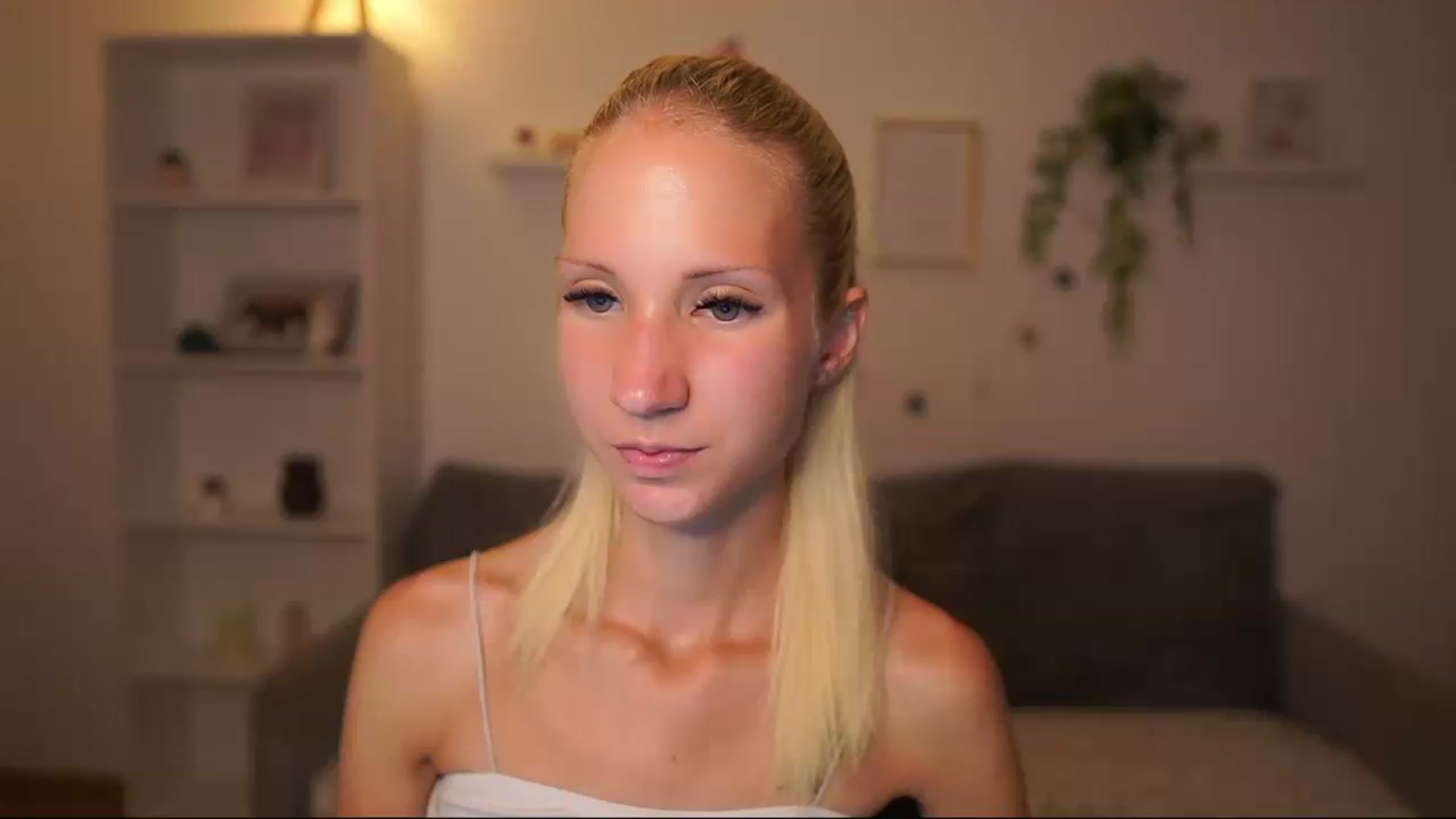 Gallery image thumbnail from PierrePerri's myfreecams stream on, 08/24/2026, 18:46 image 18 of 20
