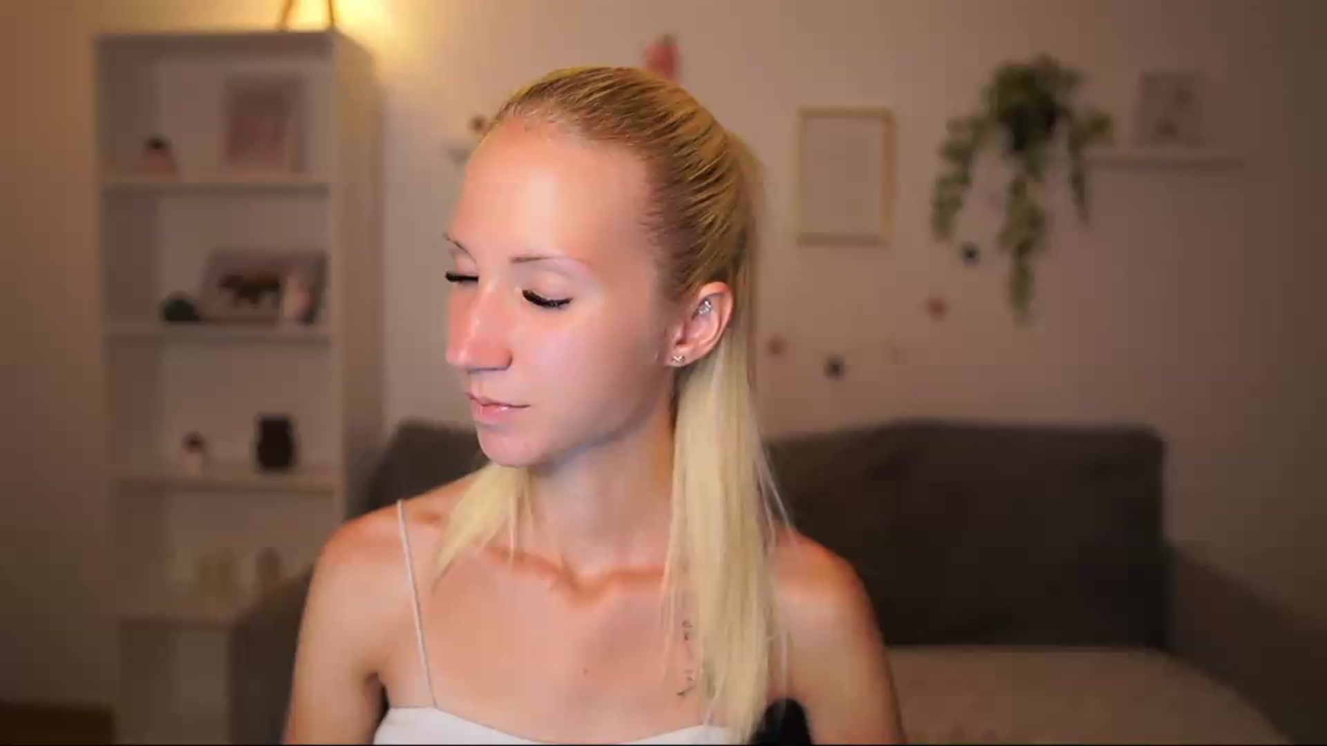 Gallery image thumbnail from PierrePerri's myfreecams stream on, 08/24/2026, 18:46 image 7 of 20