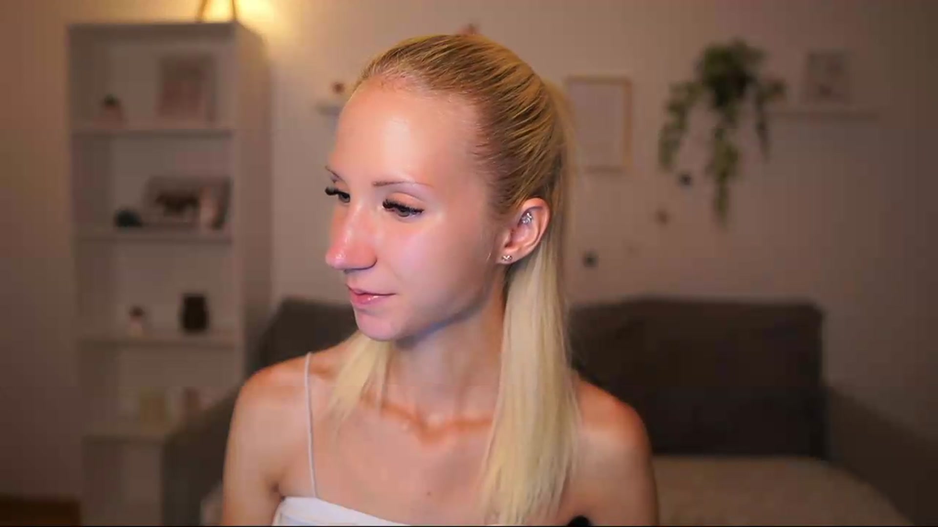 Gallery image thumbnail from PierrePerri's myfreecams stream on, 08/24/2026, 18:46 image 19 of 20