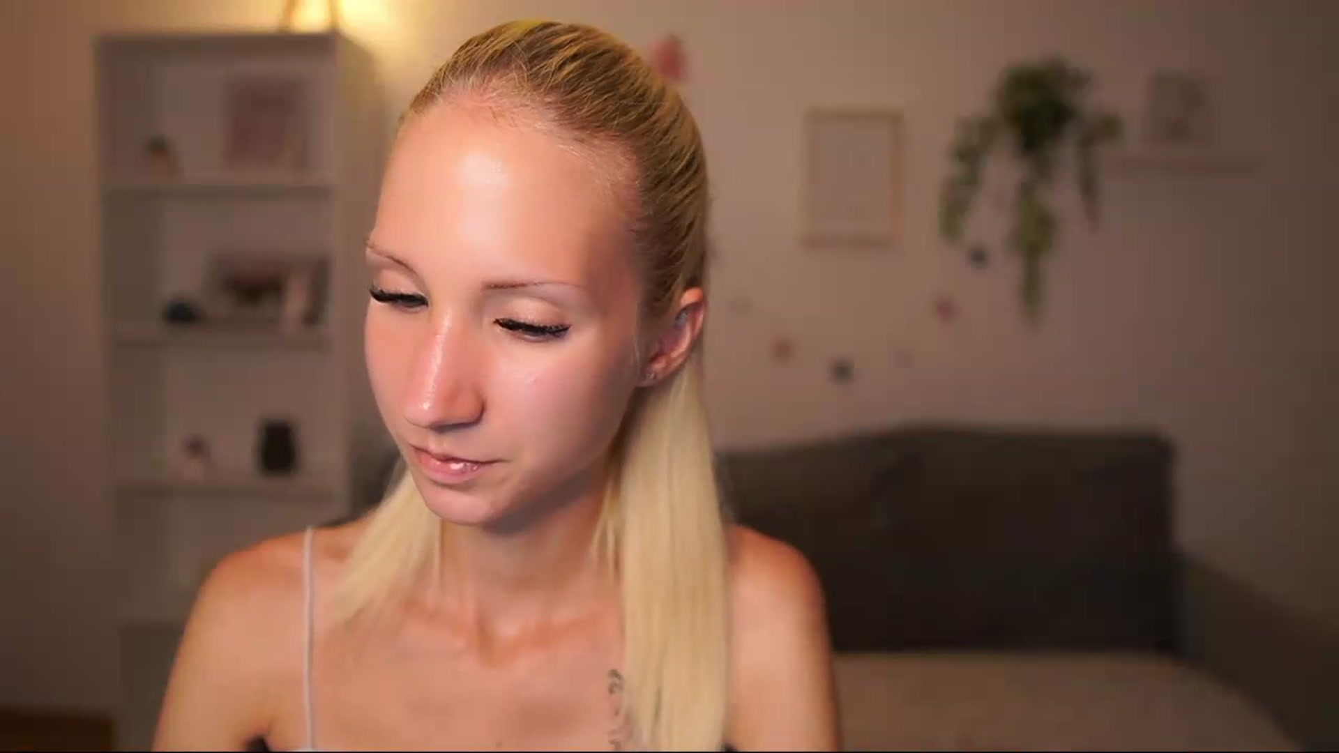 Gallery image thumbnail from PierrePerri's myfreecams stream on, 08/24/2026, 20:29 image 15 of 20