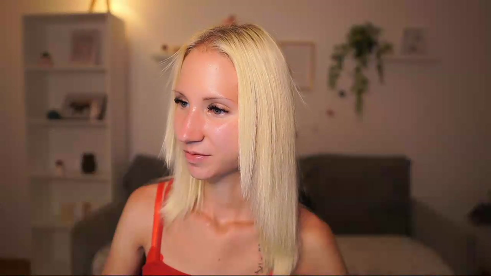 Gallery image thumbnail from PierrePerri's myfreecams stream on, 08/27/2026, 19:06 image 17 of 20