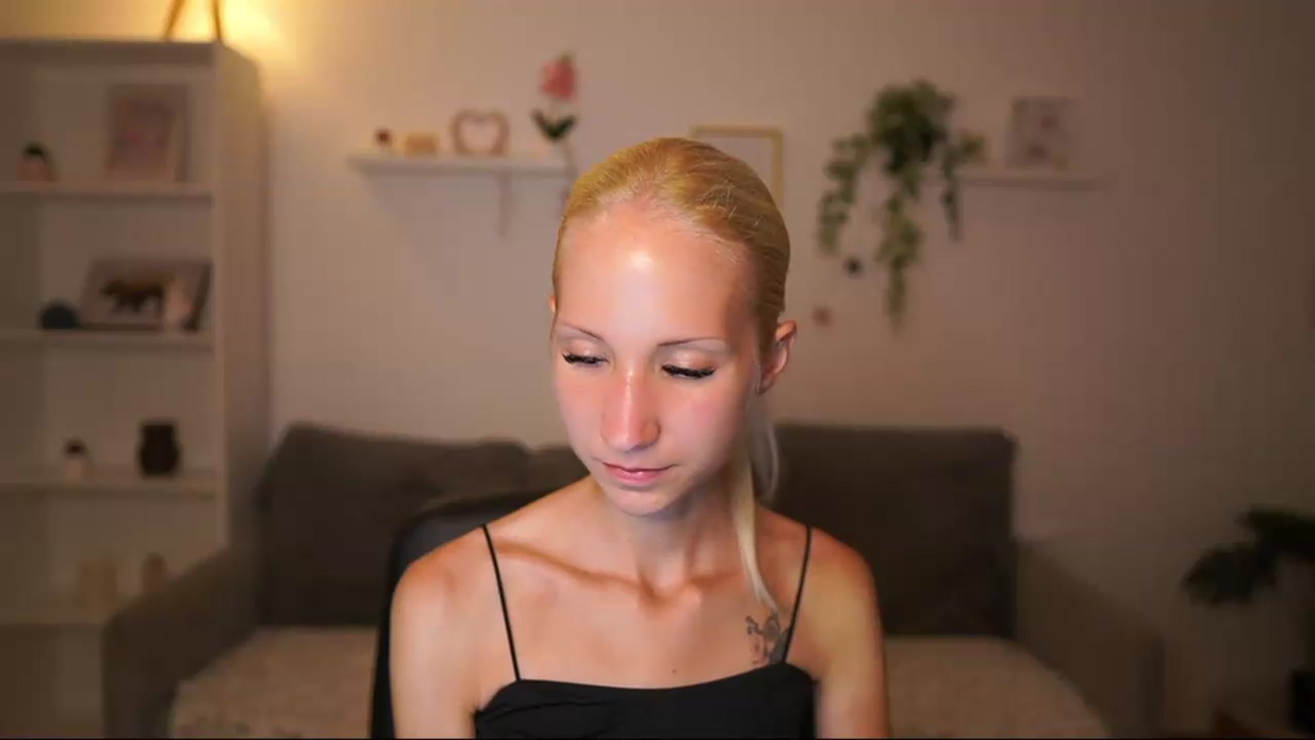 Gallery image thumbnail from PierrePerri's myfreecams stream on, 09/01/2026, 20:16 image 18 of 20