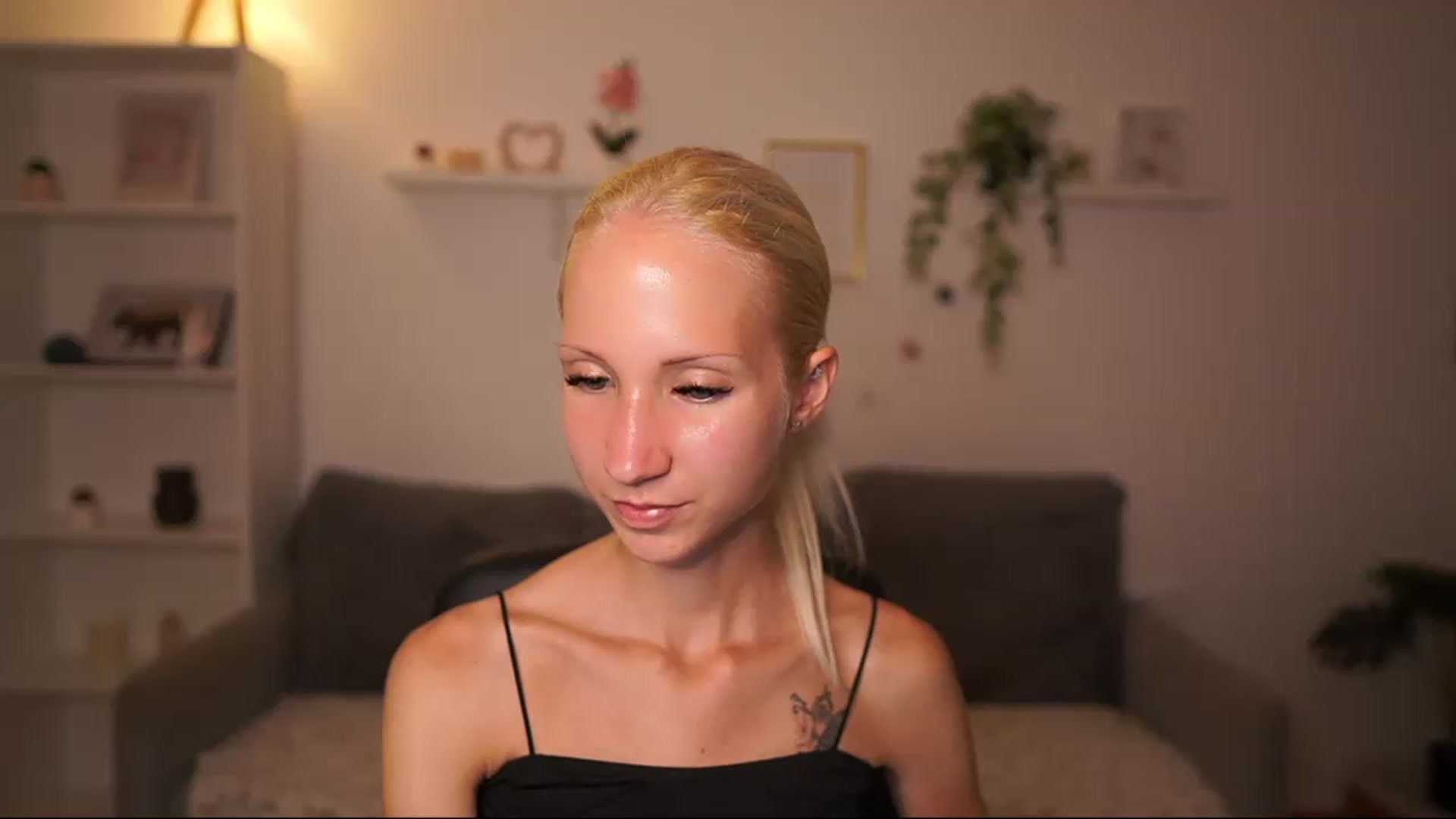 Gallery image thumbnail from PierrePerri's myfreecams stream on, 09/01/2026, 20:16 image 20 of 20