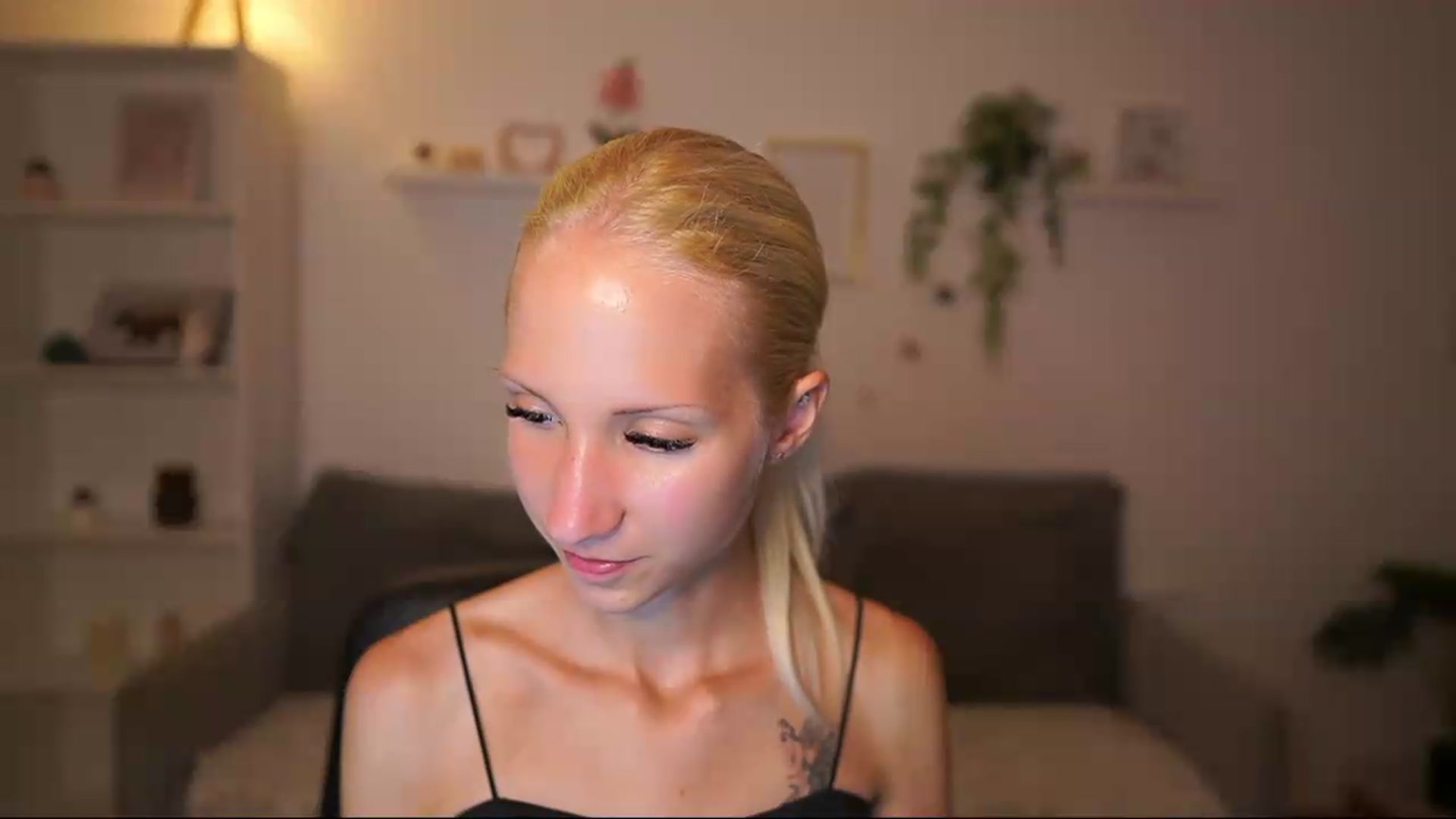 Gallery image thumbnail from PierrePerri's myfreecams stream on, 09/01/2026, 20:16 image 14 of 20