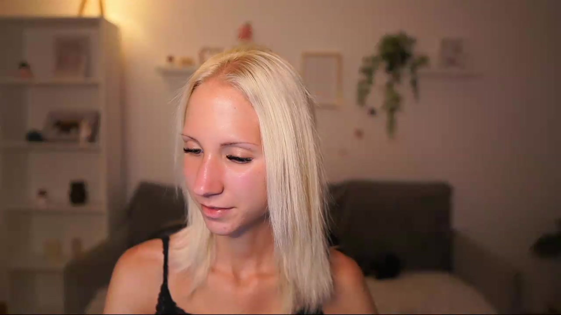 Gallery image thumbnail from PierrePerri's myfreecams stream on, 09/03/2026, 20:33 image 19 of 20