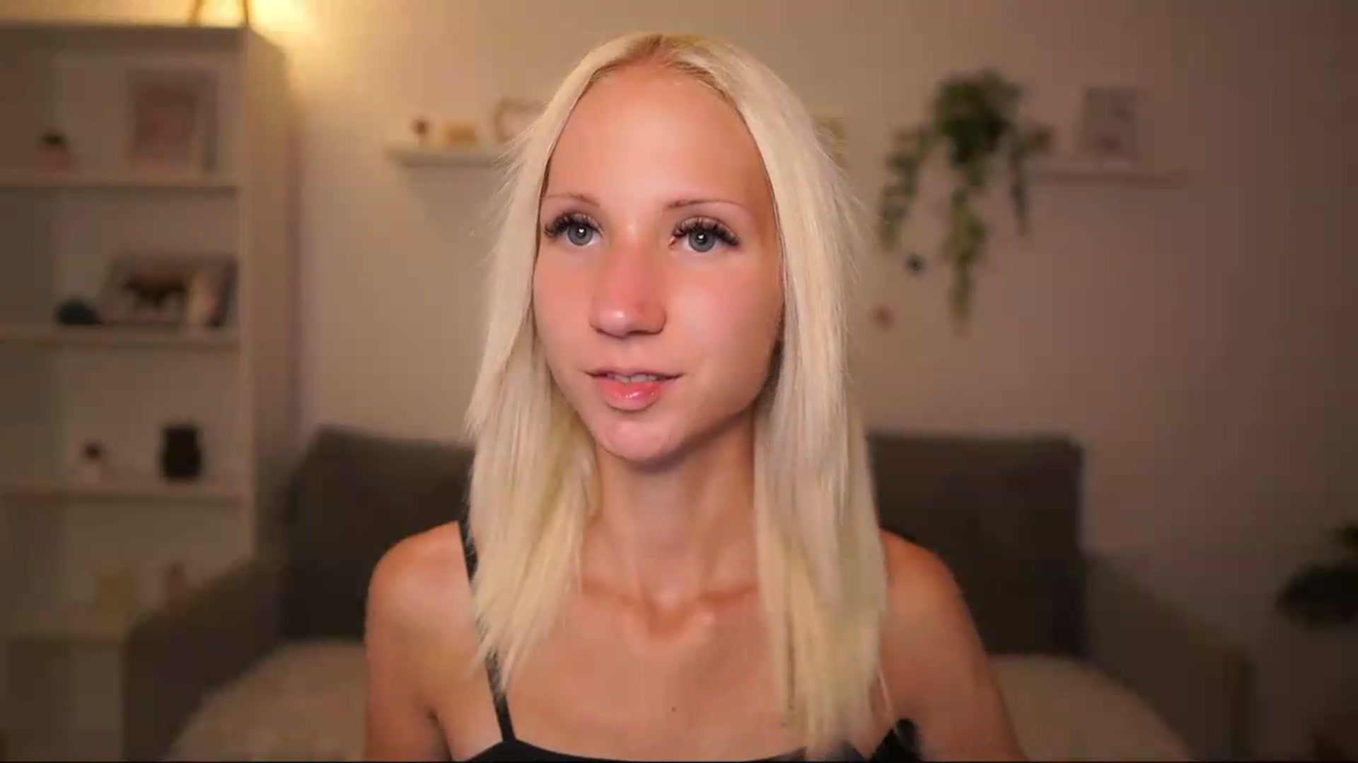 Gallery image thumbnail from PierrePerri's myfreecams stream on, 09/07/2026, 19:04 image 12 of 20