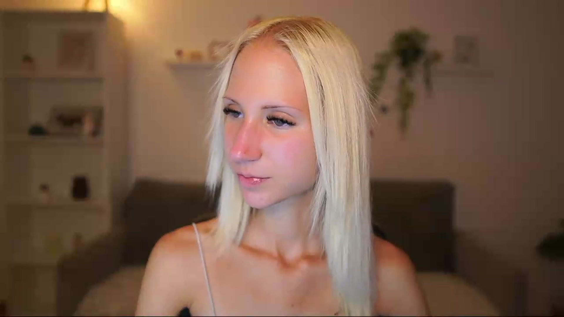 Gallery image thumbnail from PierrePerri's myfreecams stream on, 09/08/2026, 19:52 image 5 of 20