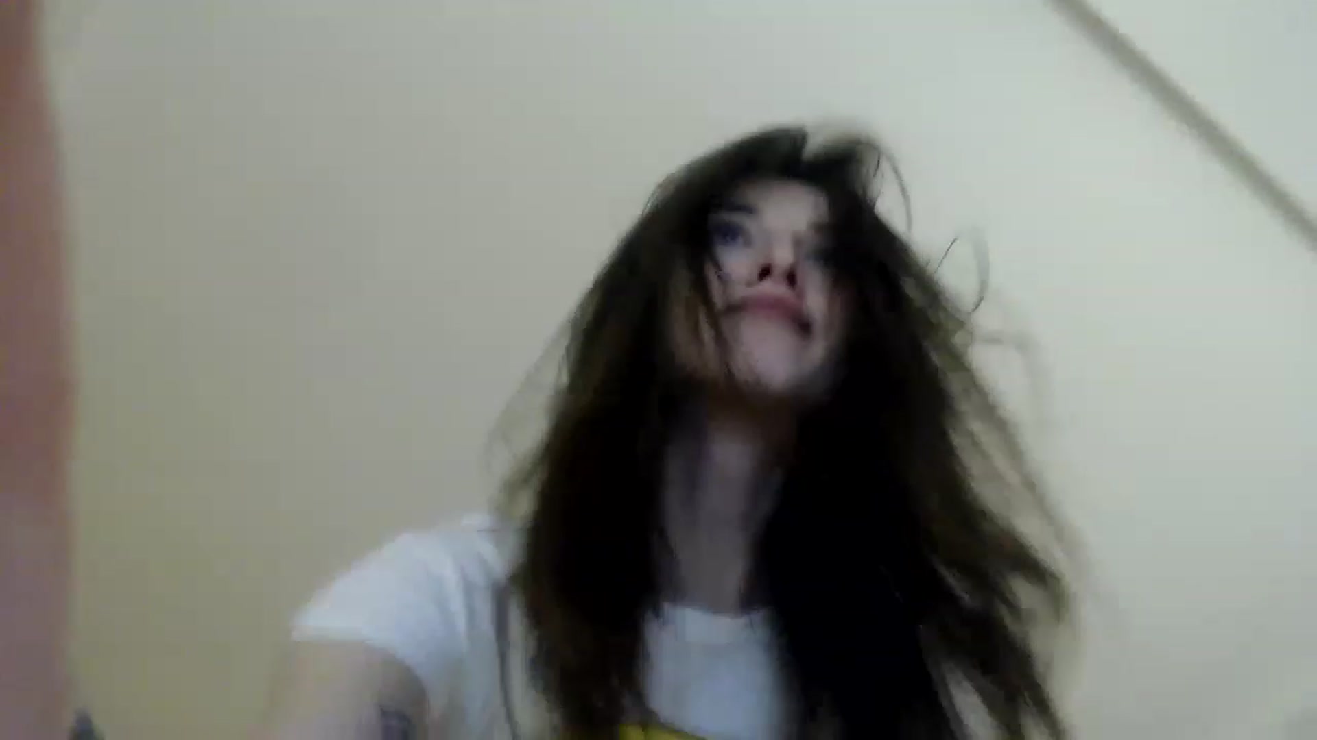 Gallery image thumbnail from Pikacchu's myfreecams stream on, 12/19/2022, 04:38 image 12 of 20