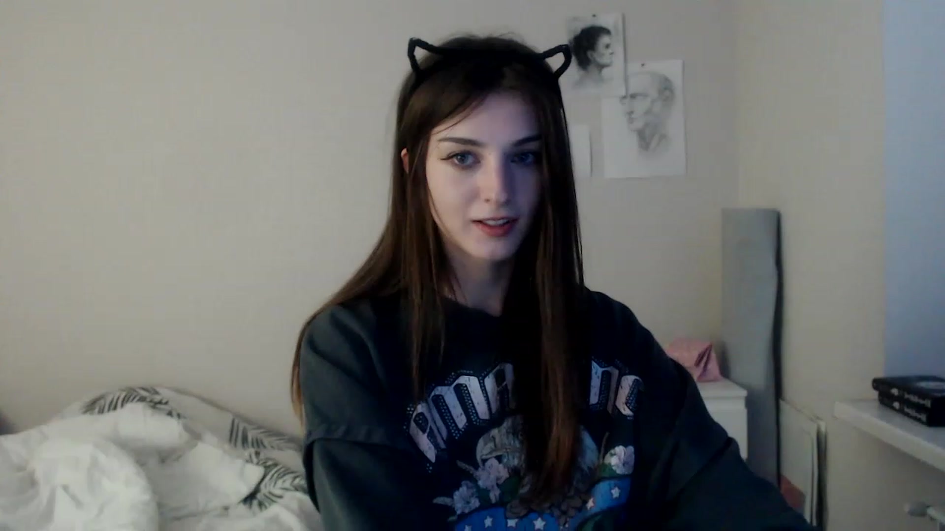 Gallery image thumbnail from Pikacchu's myfreecams stream on, 12/23/2022, 24:58 image 4 of 20