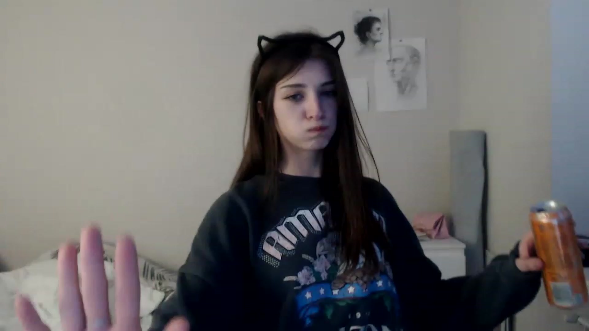 Gallery image thumbnail from Pikacchu's myfreecams stream on, 12/23/2022, 24:58 image 6 of 20