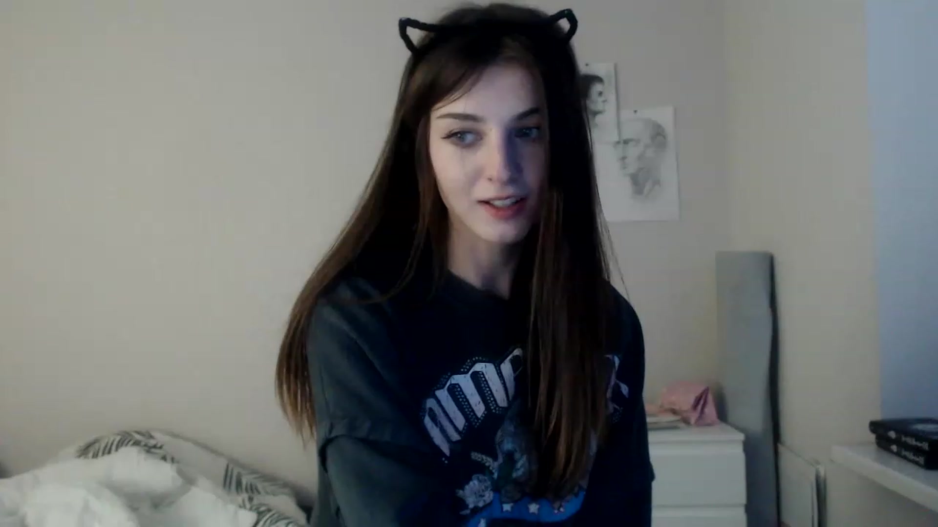 Gallery image thumbnail from Pikacchu's myfreecams stream on, 12/23/2022, 24:58 image 18 of 20