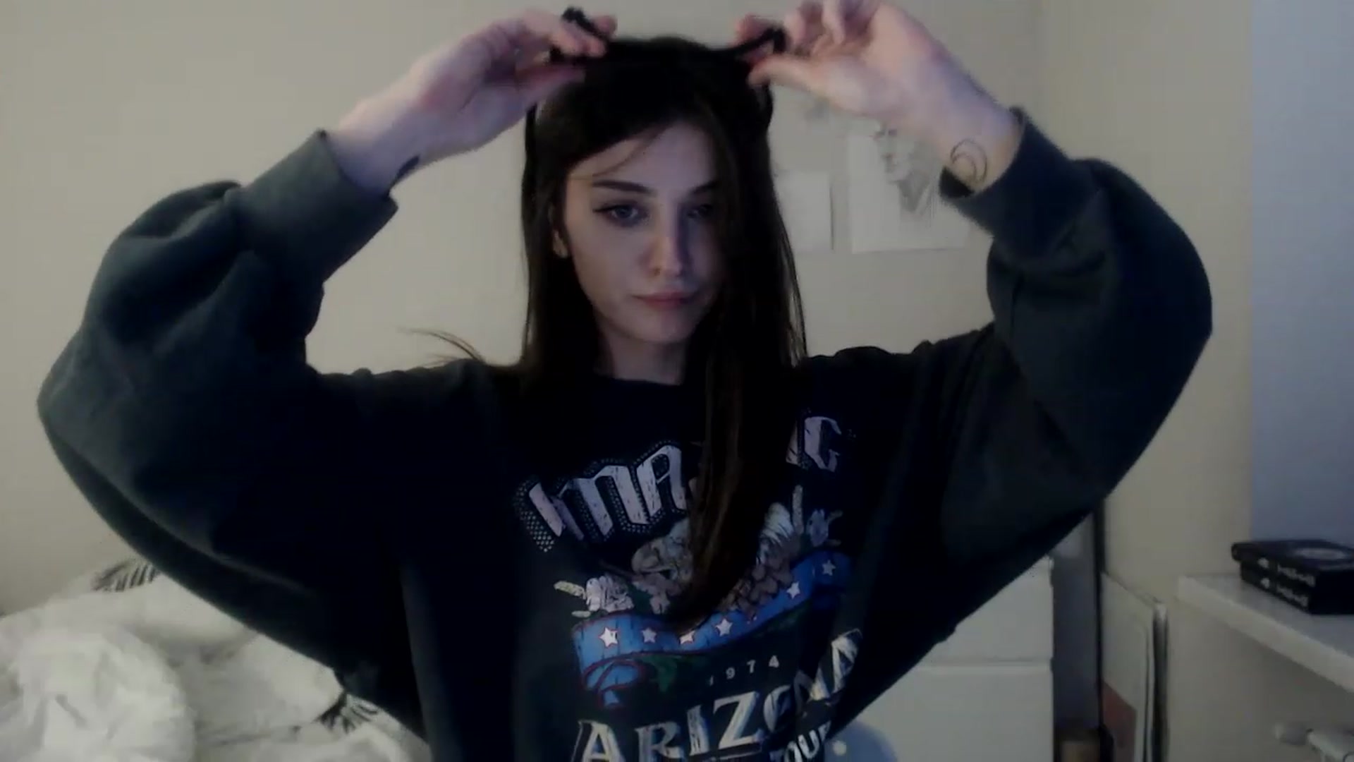 Gallery image thumbnail from Pikacchu's myfreecams stream on, 12/23/2022, 02:09 image 7 of 20