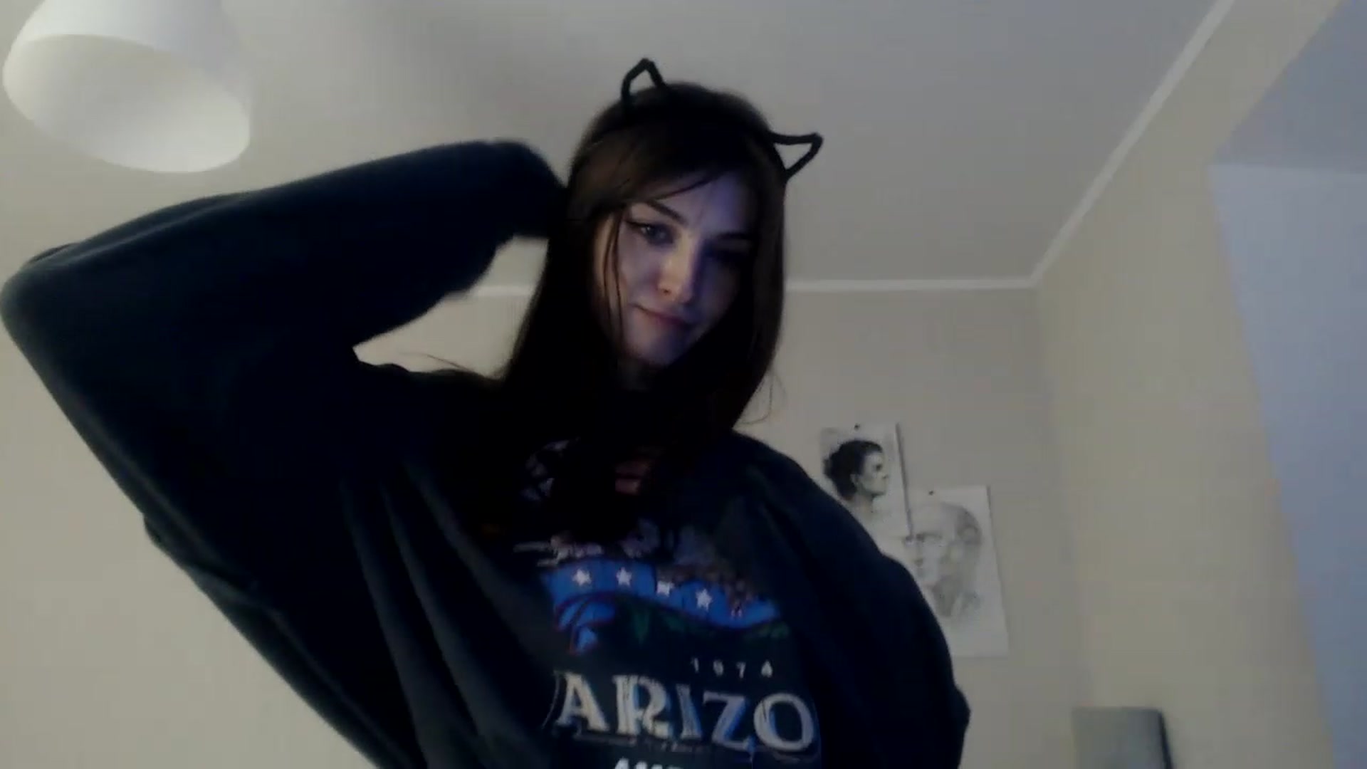 Gallery image thumbnail from Pikacchu's myfreecams stream on, 12/23/2022, 02:09 image 11 of 20