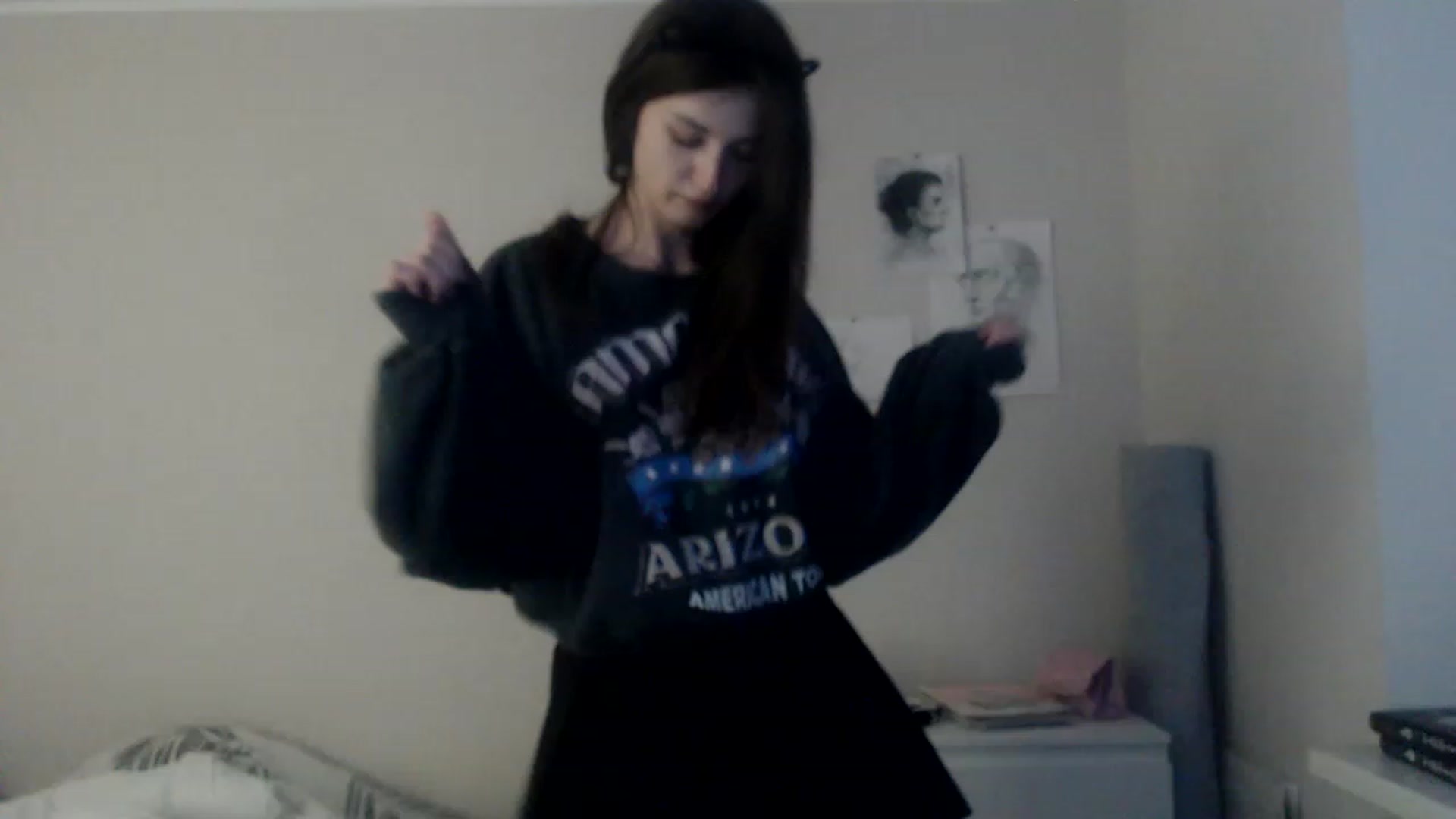 Gallery image thumbnail from Pikacchu's myfreecams stream on, 12/23/2022, 02:42 image 10 of 20