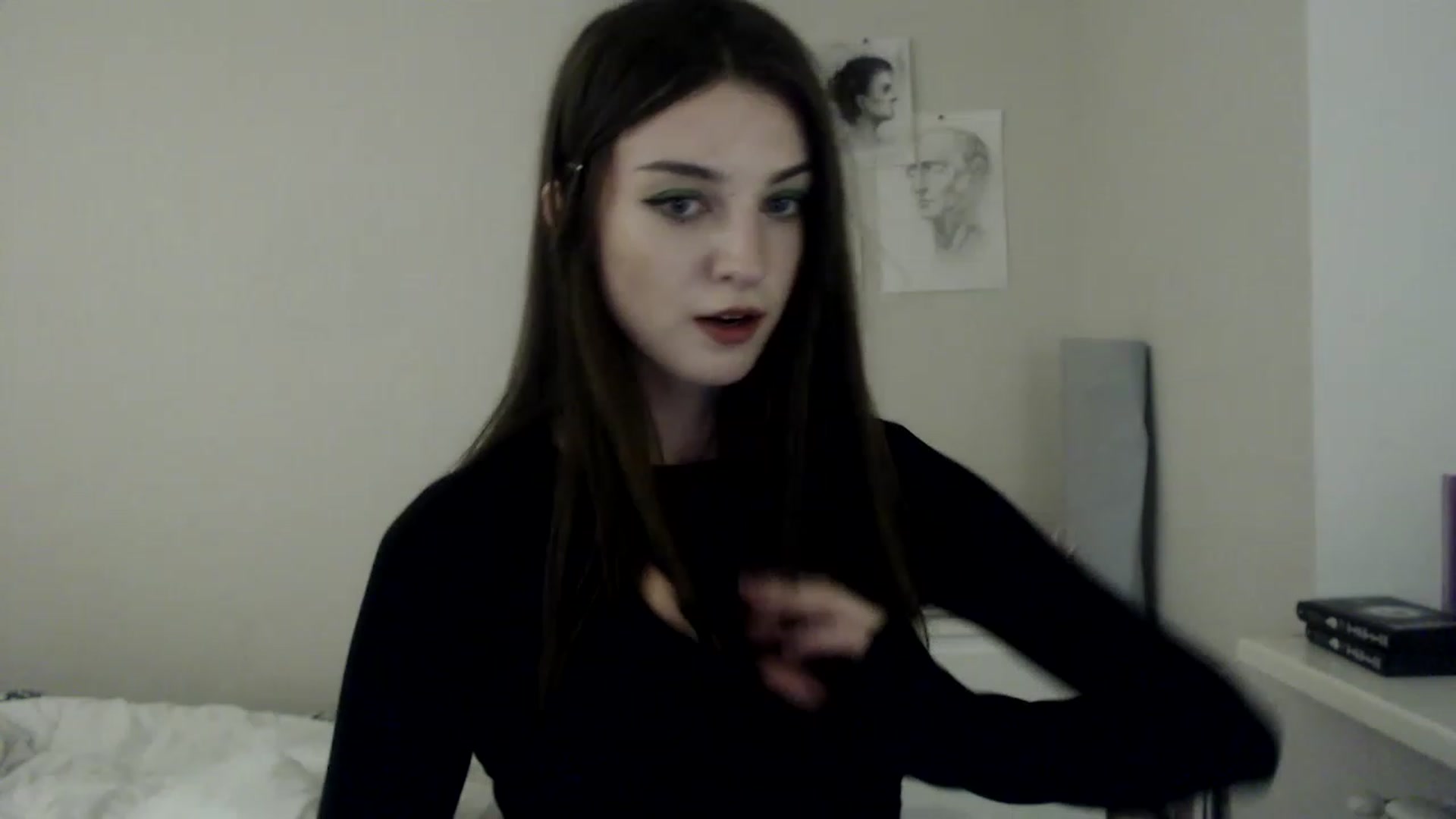 Gallery image thumbnail from Pikacchu's myfreecams stream on, 12/25/2022, 02:41 image 13 of 20