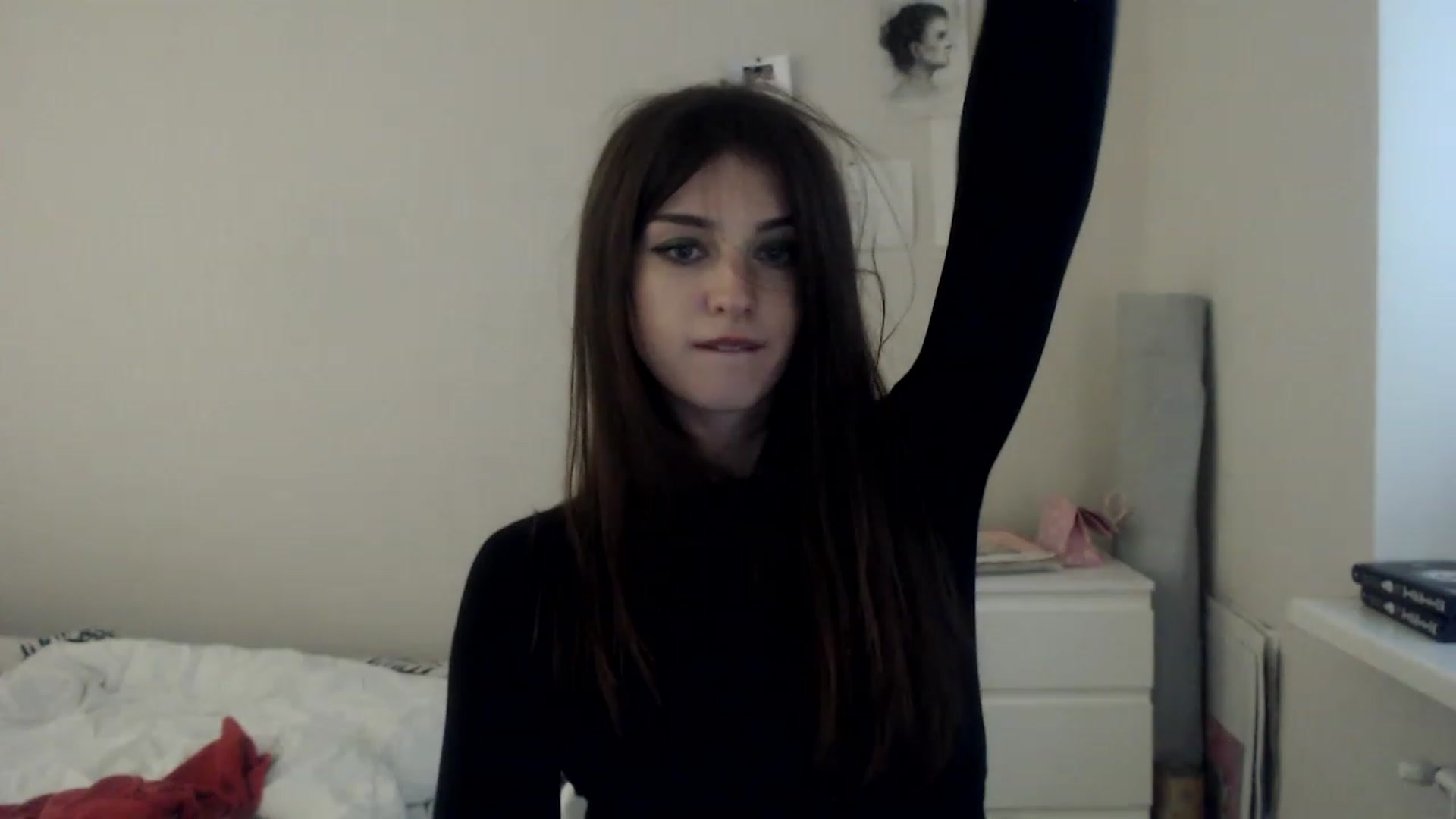 Gallery image thumbnail from Pikacchu's myfreecams stream on, 12/25/2022, 06:35 image 8 of 20