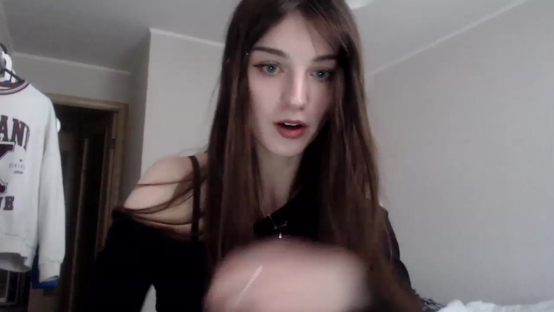 Gallery image thumbnail from Pikacchu's myfreecams stream on, 02/06/2023, 13:21 image 19 of 20