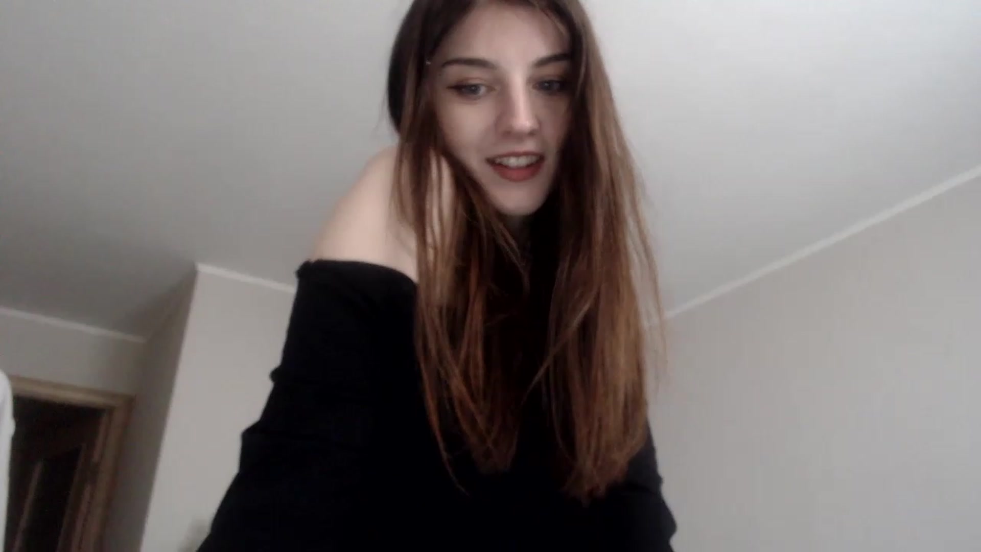 Gallery image thumbnail from Pikacchu's myfreecams stream on, 02/06/2023, 13:21 image 15 of 20