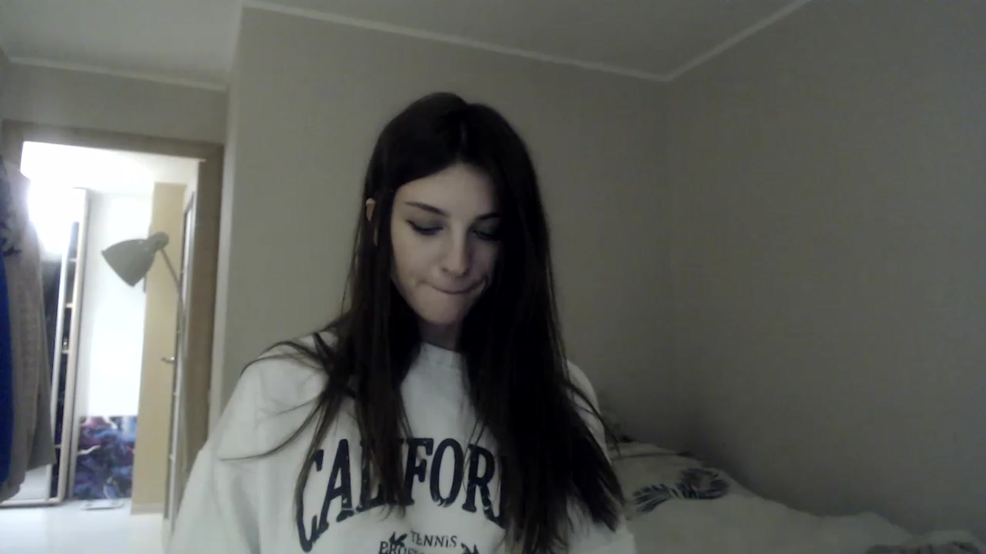 Gallery image thumbnail from Pikacchu's myfreecams stream on, 02/07/2023, 20:43 image 5 of 20
