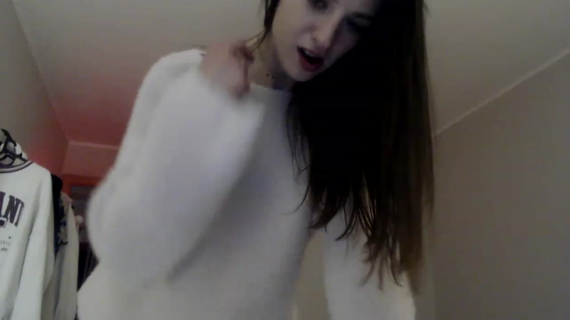 Gallery image thumbnail from Pikacchu's myfreecams stream on, 02/10/2023, 01:48 image 12 of 20