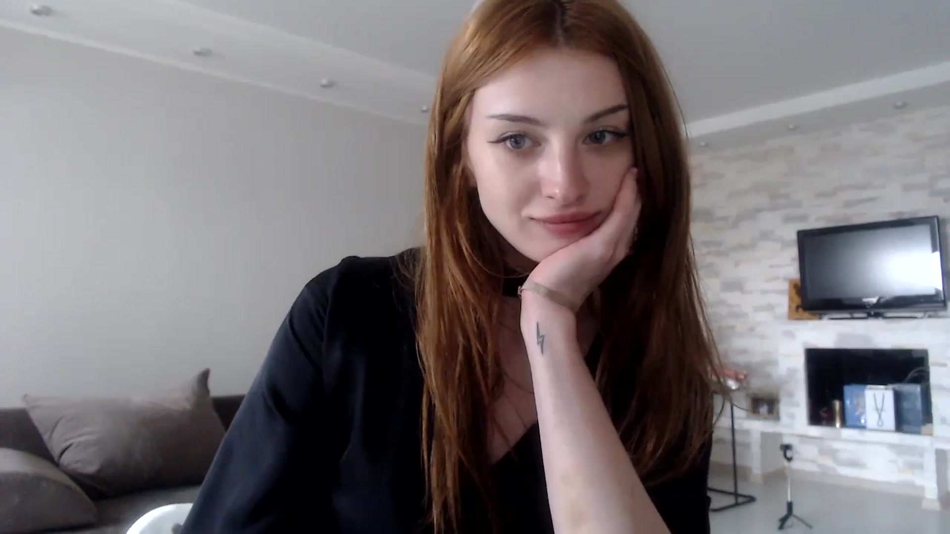 Gallery image thumbnail from Pikacchu's myfreecams stream on, 09/17/2024, 14:04 image 5 of 20