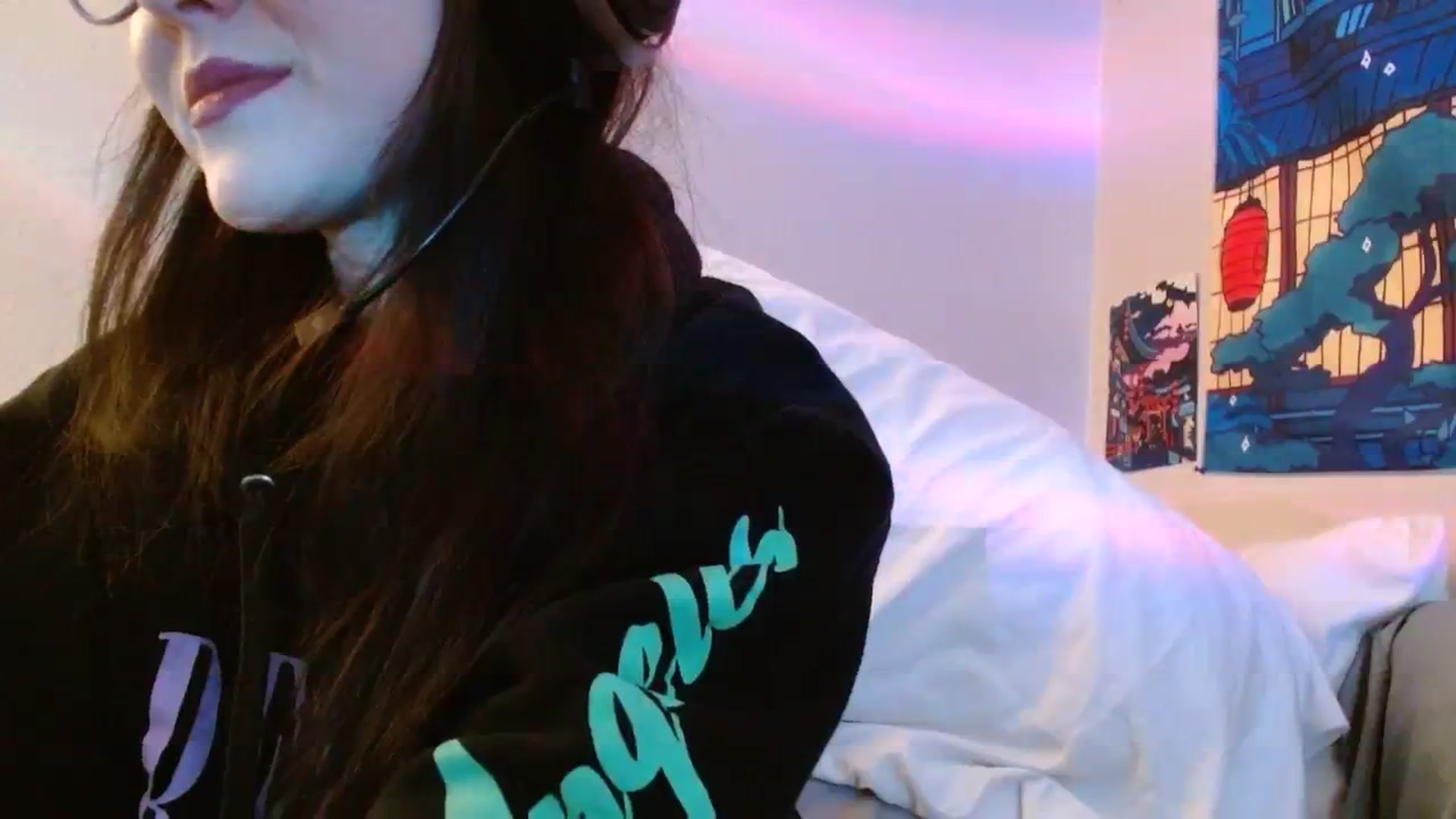 Gallery image thumbnail from PilloPrincess's myfreecams stream on, 03/16/2024, 11:03 image 12 of 20