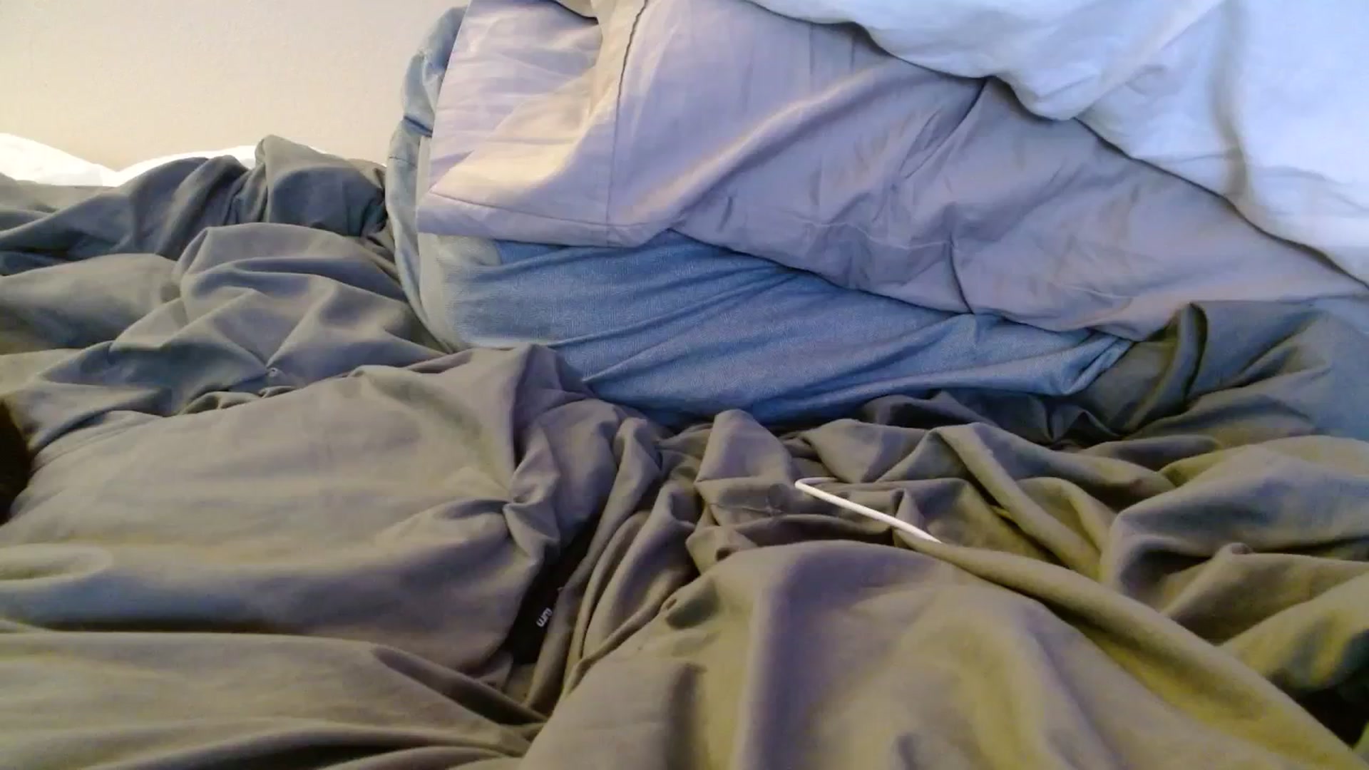 Gallery image thumbnail from PilloPrincess's myfreecams stream on, 03/16/2024, 11:03 image 18 of 20