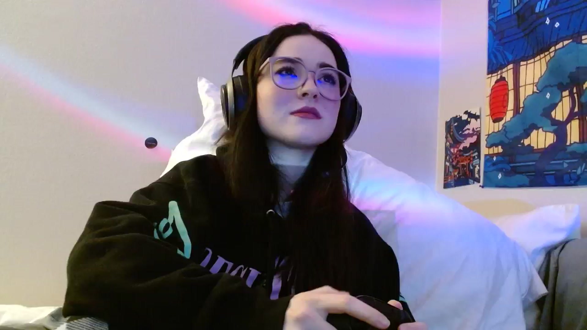 Gallery image thumbnail from PilloPrincess's myfreecams stream on, 03/16/2024, 11:03 image 1 of 20