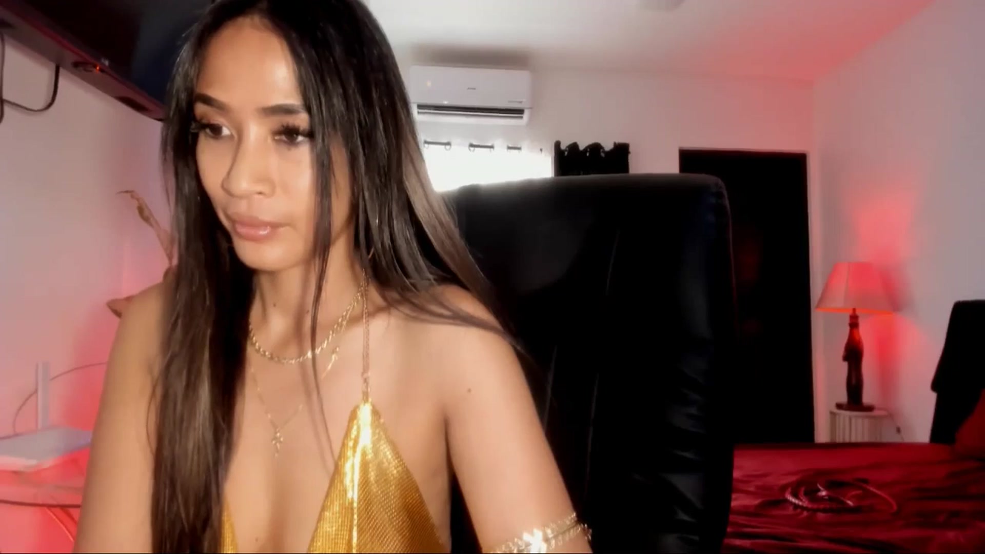 Gallery image thumbnail from PinayGoddessX's myfreecams stream on, 06/11/2025, 08:44 image 18 of 20