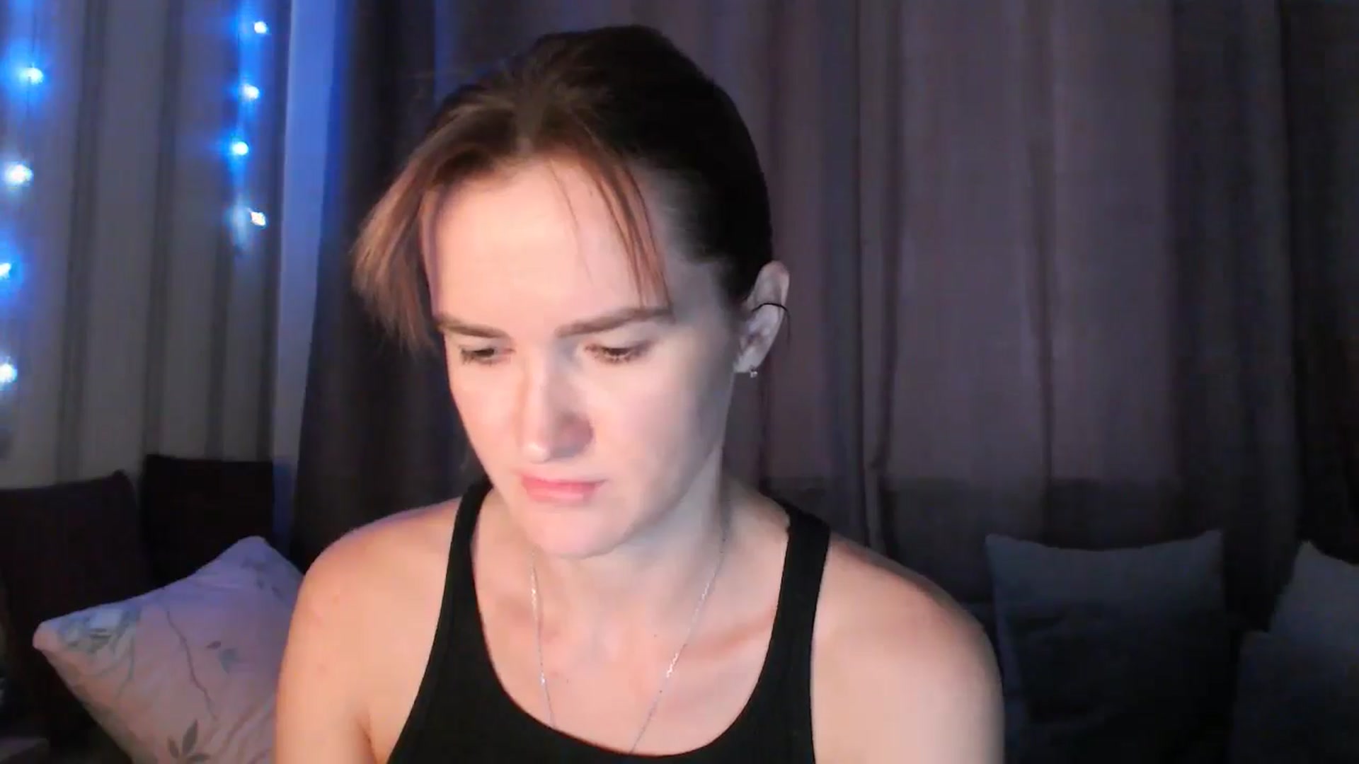 Gallery image thumbnail from Pineapple_m's myfreecams stream on, 08/12/2024, 12:26 image 6 of 20