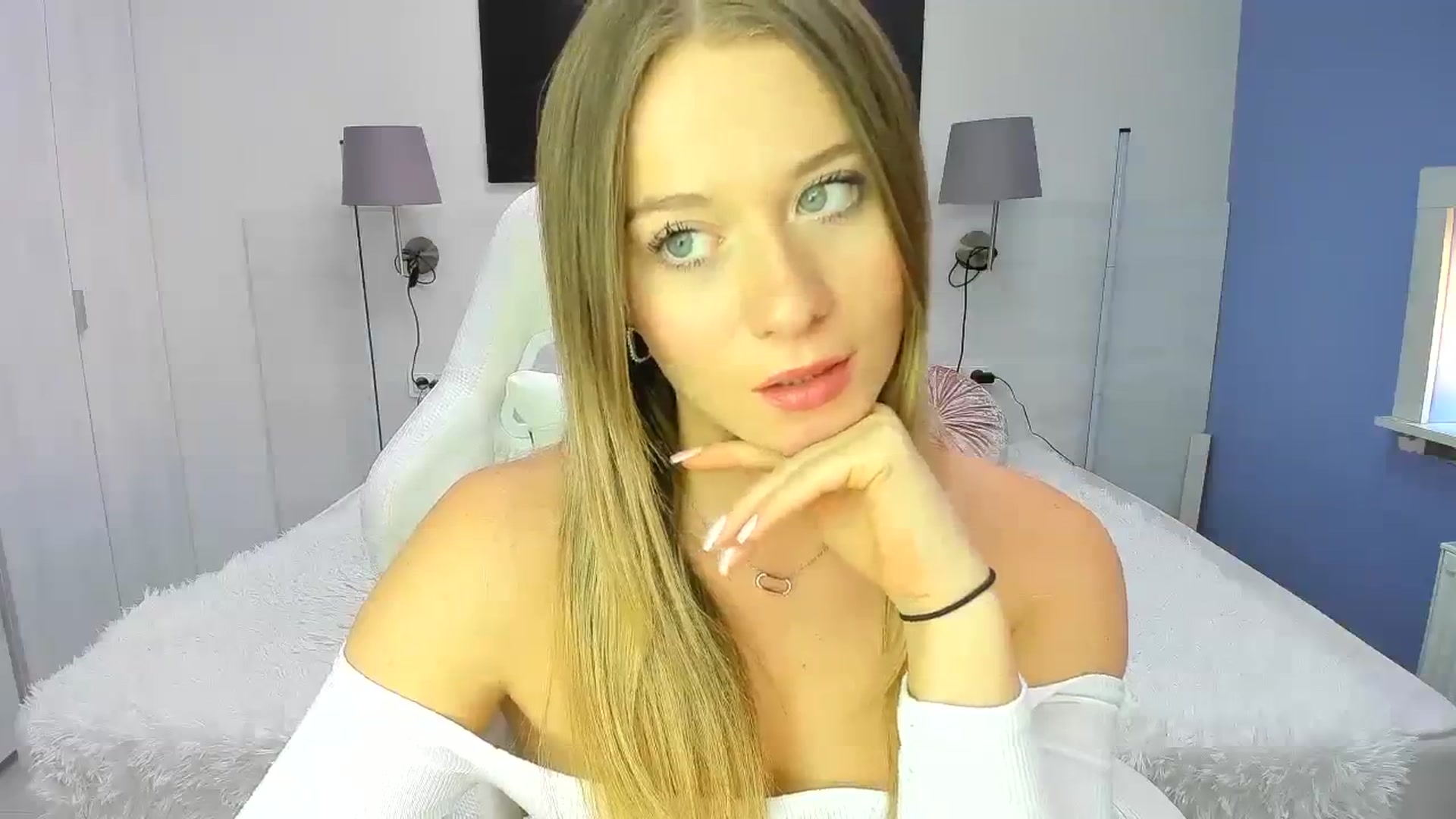 Gallery image thumbnail from PinkCoral's myfreecams stream on, 08/11/2023, 15:35 image 20 of 20