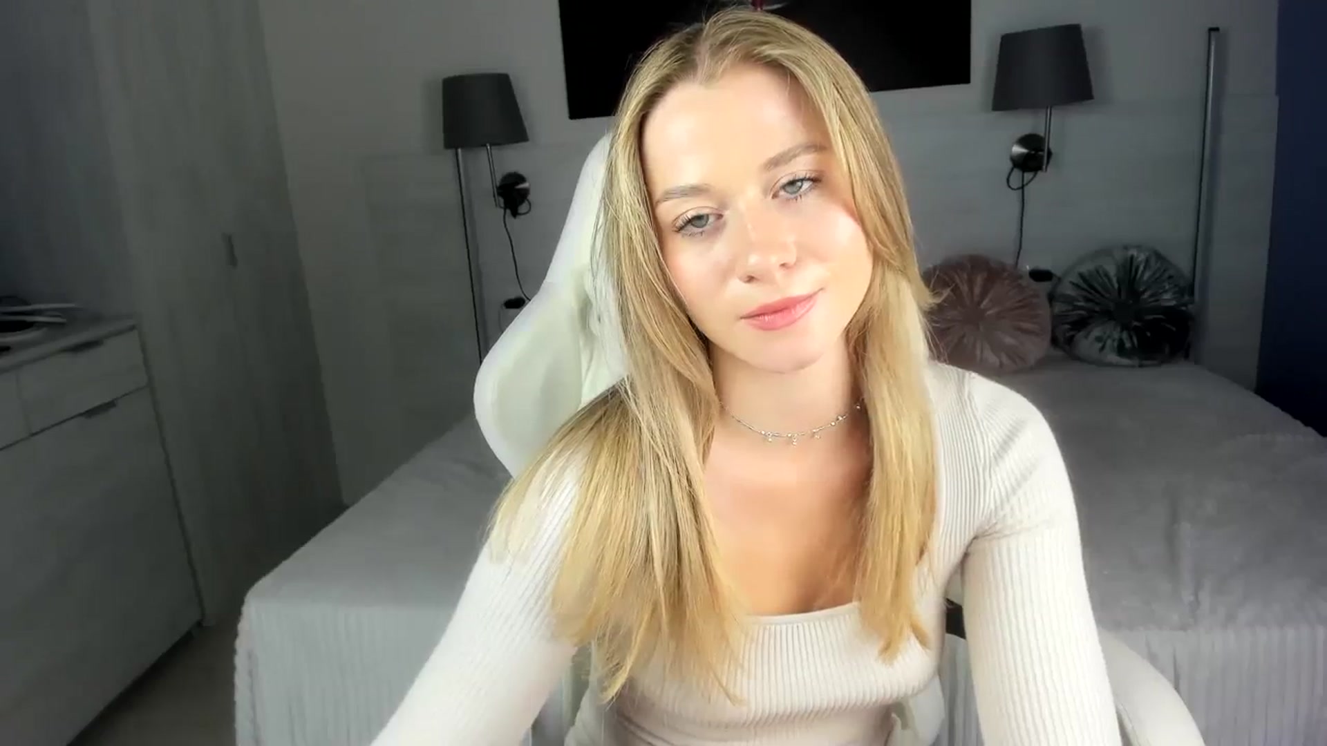 Gallery image thumbnail from PinkCorall's myfreecams stream on, 09/23/2023, 20:02 image 11 of 20
