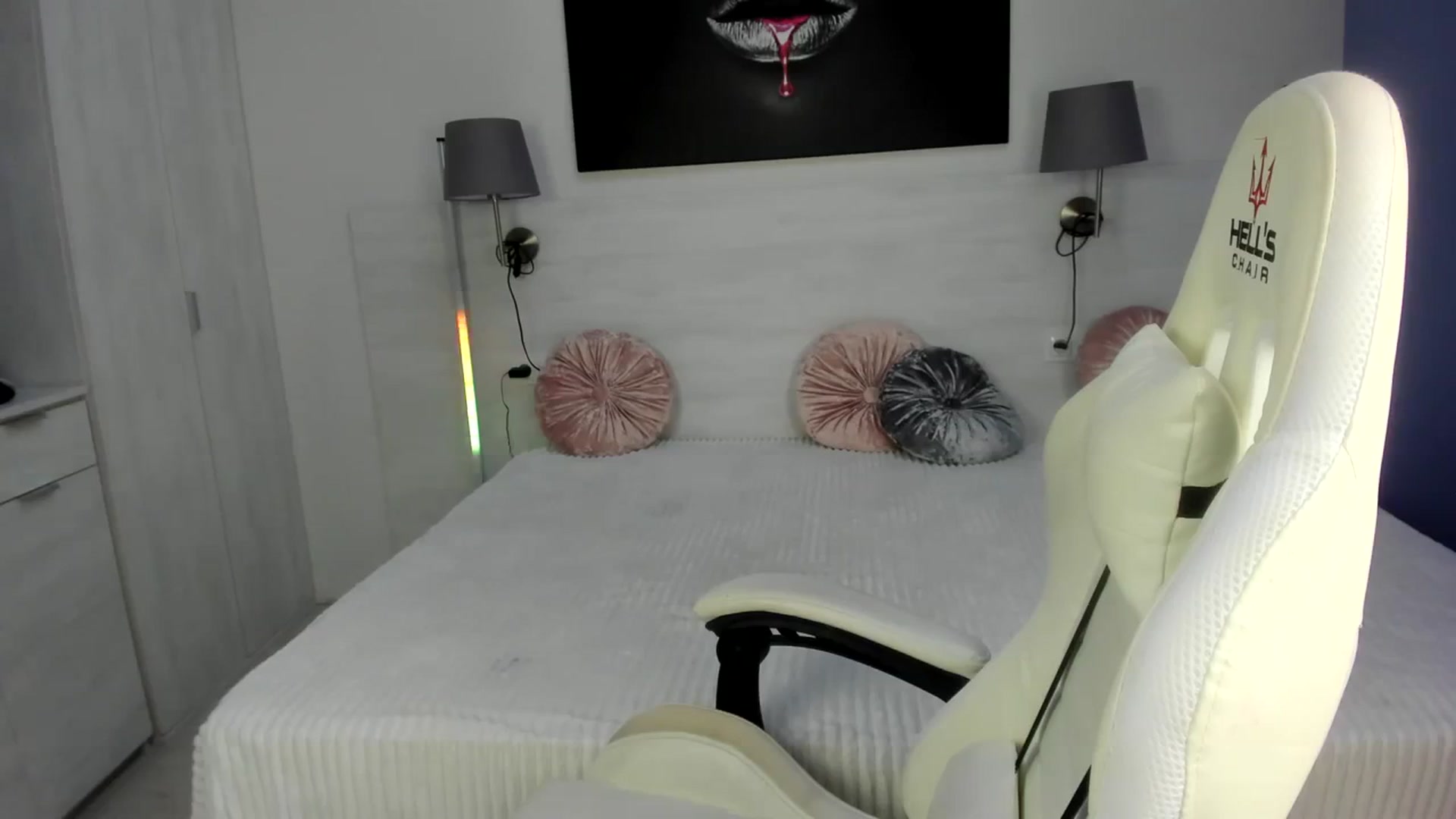 Gallery image thumbnail from PinkCorall's myfreecams stream on, 09/27/2023, 14:30 image 13 of 20