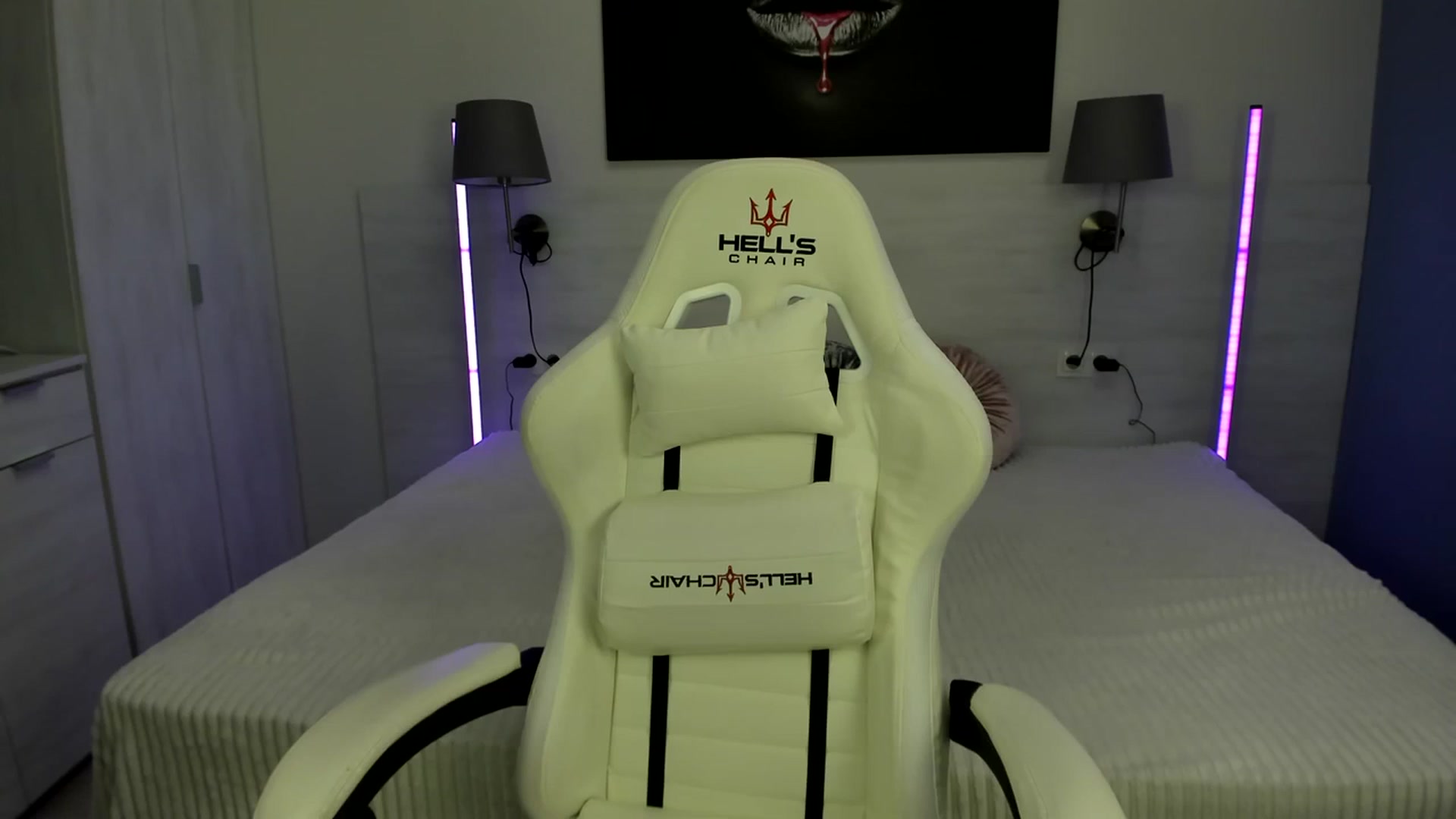 Gallery image thumbnail from PinkCorall's myfreecams stream on, 09/30/2023, 13:15 image 20 of 20
